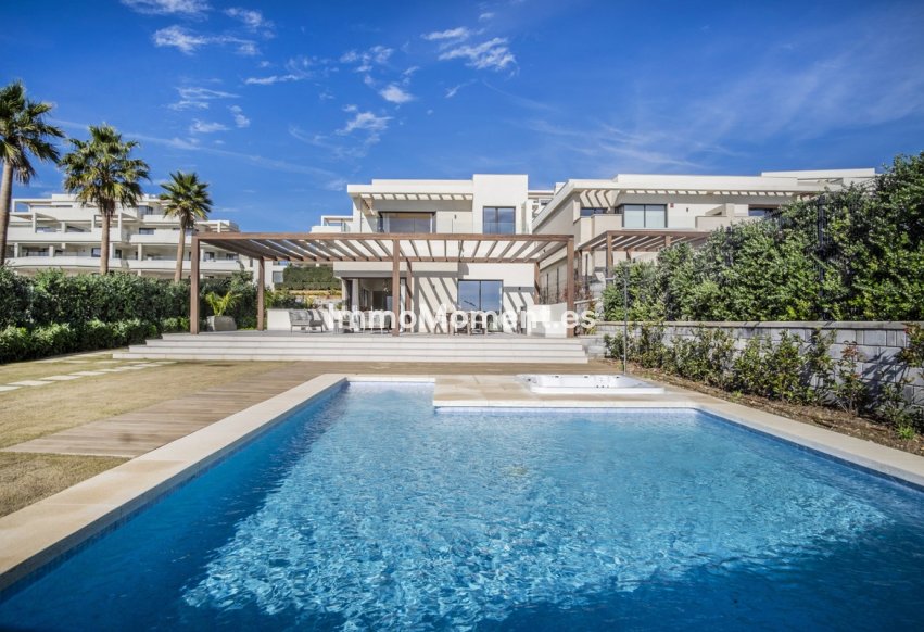 Reventa - Villa independiente - Estepona  - New Golden Mile