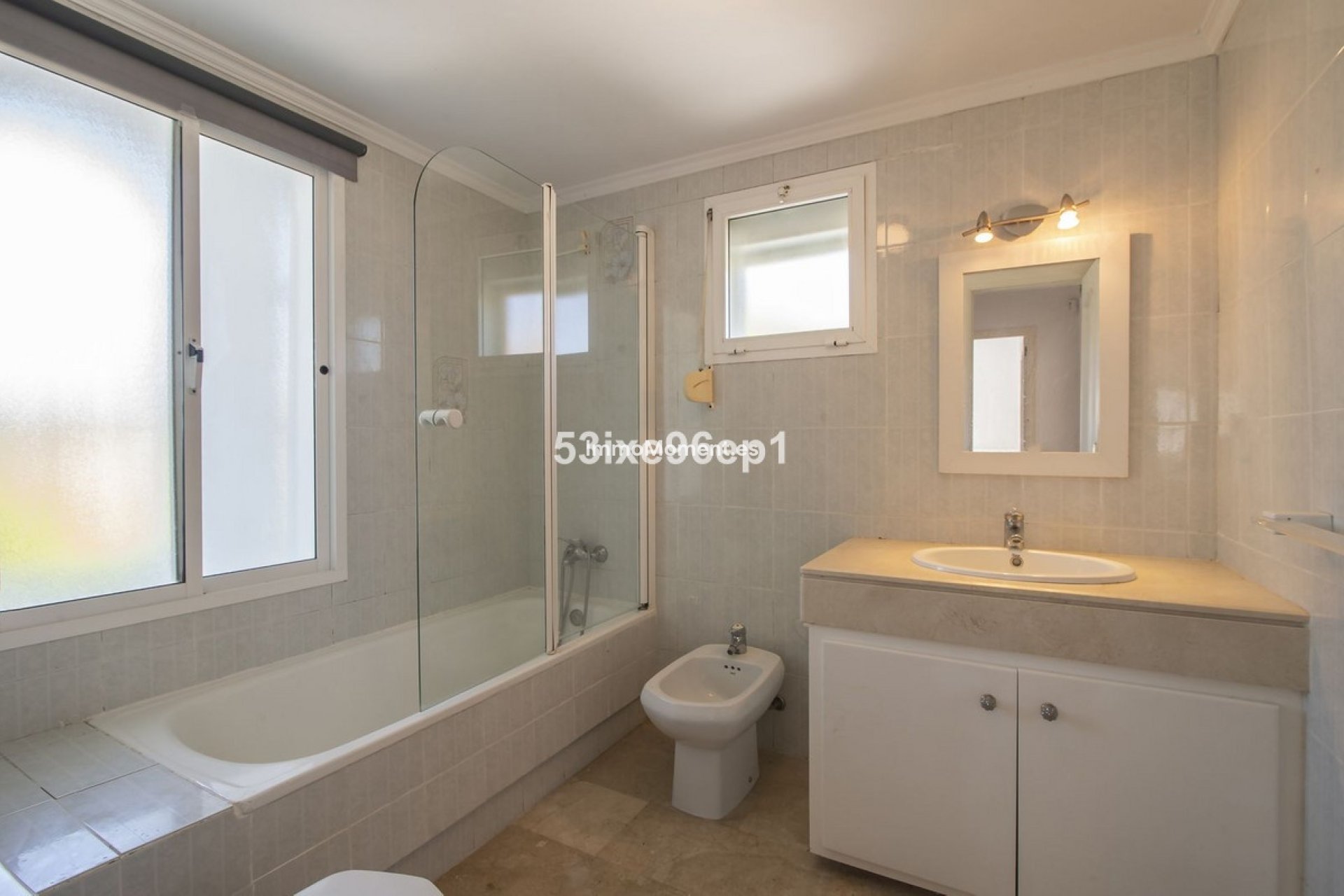 Reventa - Villa independiente - Estepona  - New Golden Mile