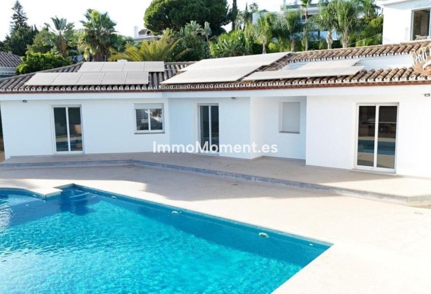 Reventa - Villa independiente - Estepona  - New Golden Mile