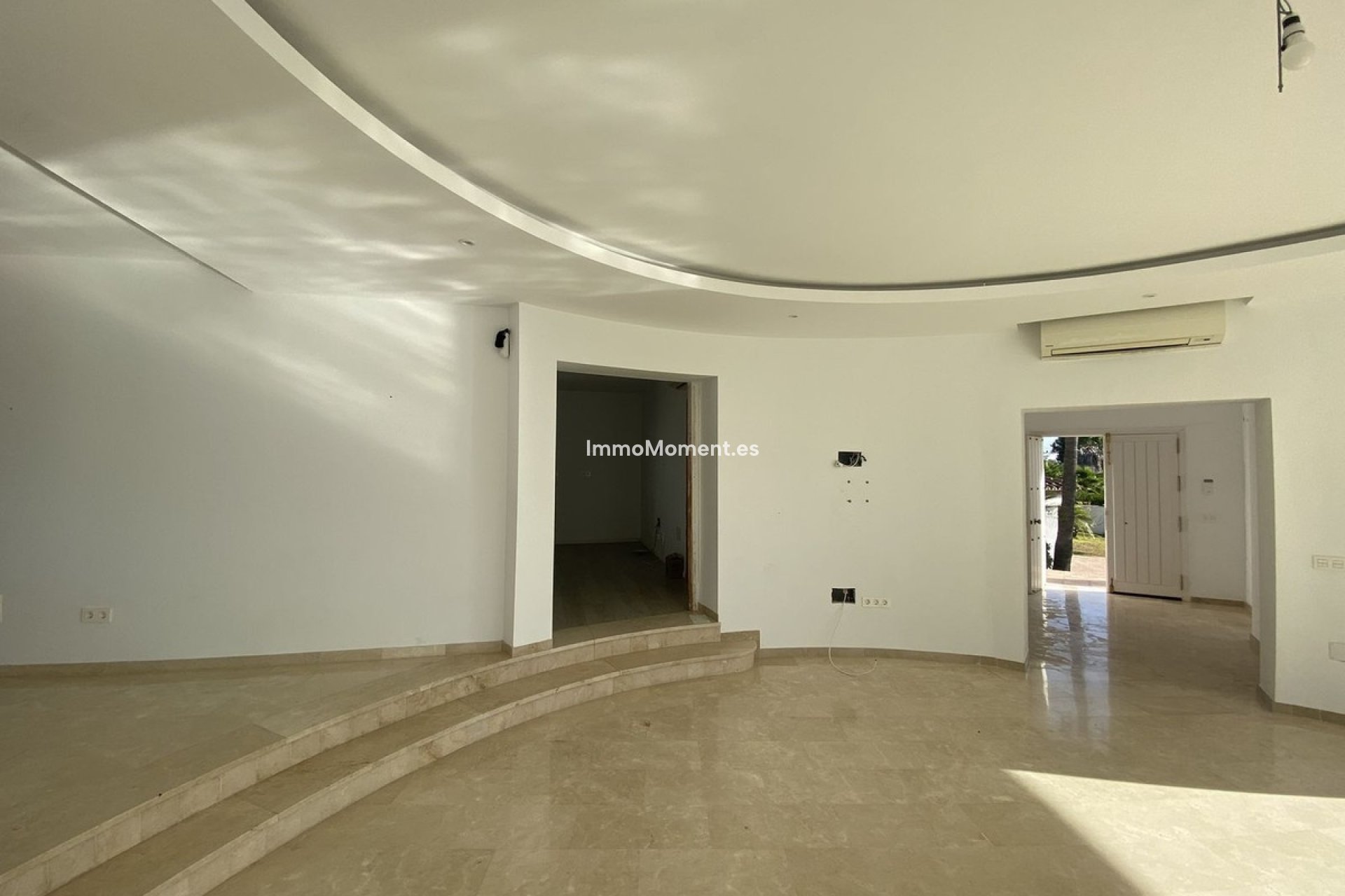 Reventa - Villa independiente - Estepona  - New Golden Mile