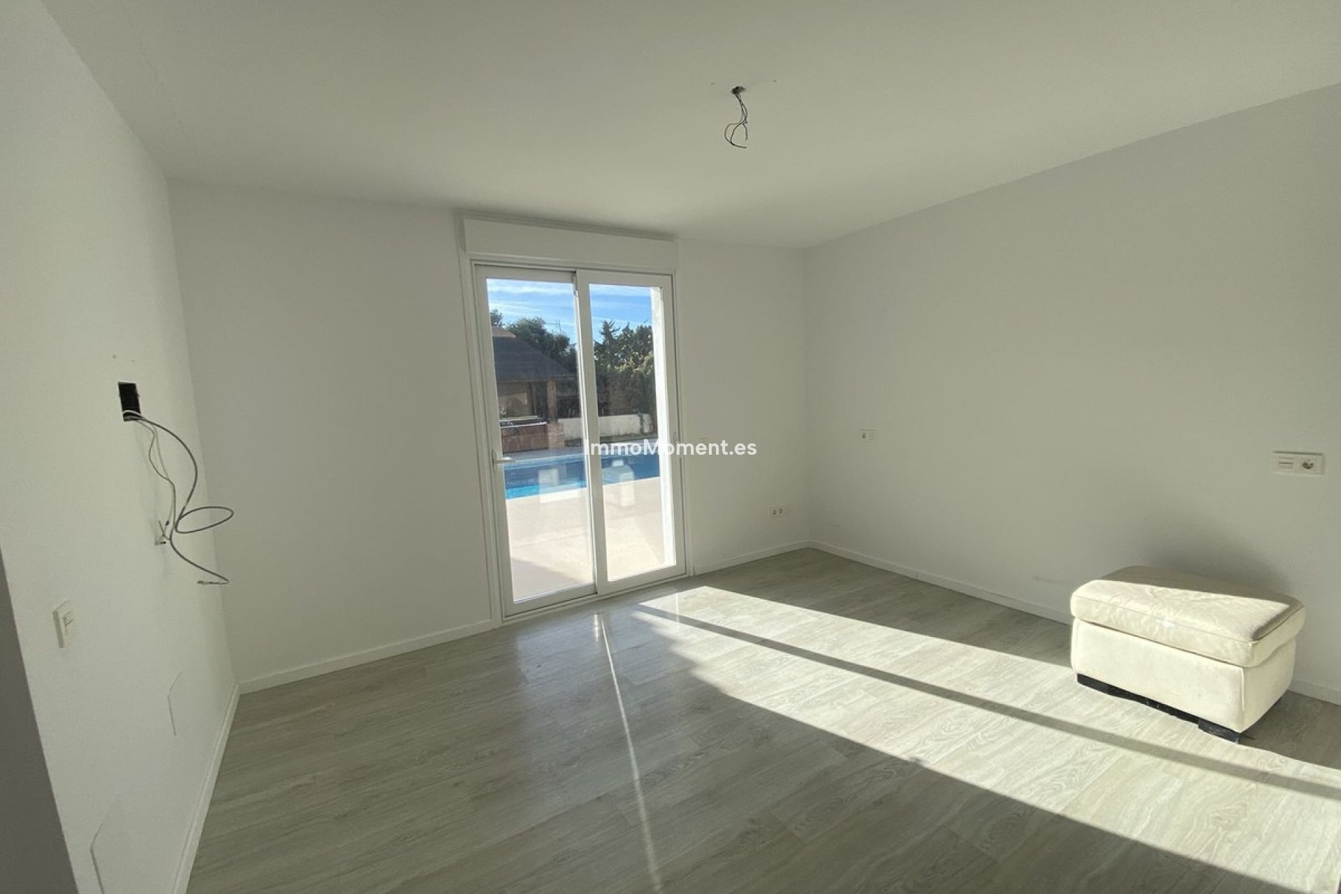 Reventa - Villa independiente - Estepona  - New Golden Mile