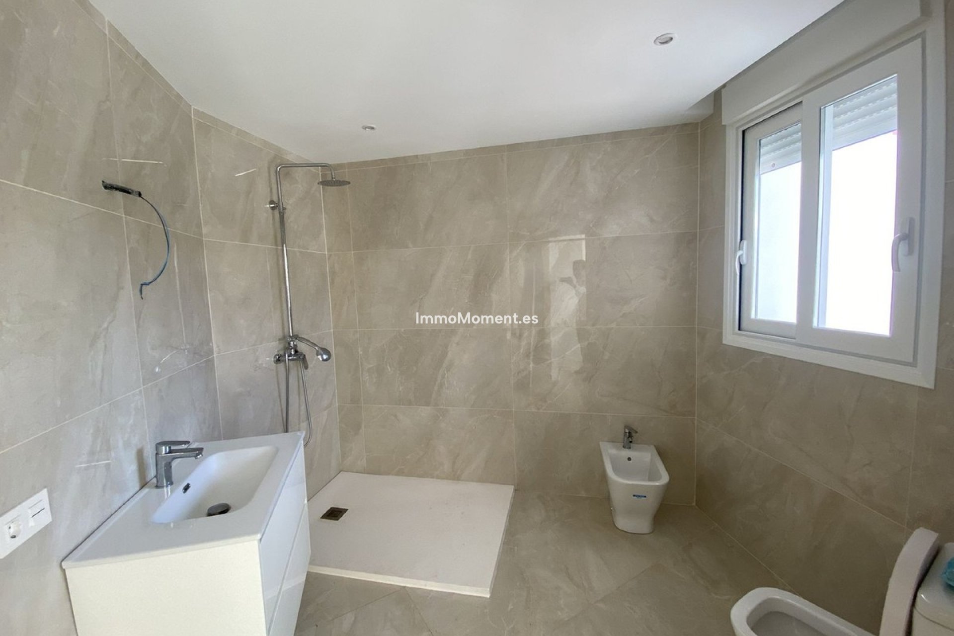 Reventa - Villa independiente - Estepona  - New Golden Mile