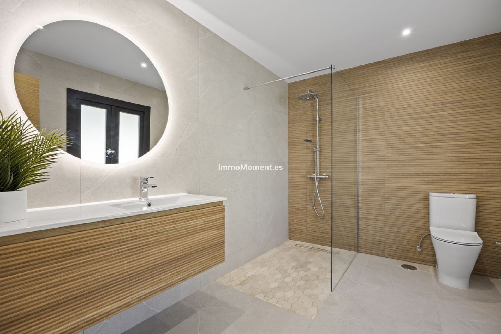 Reventa - Villa independiente - Estepona  - New Golden Mile