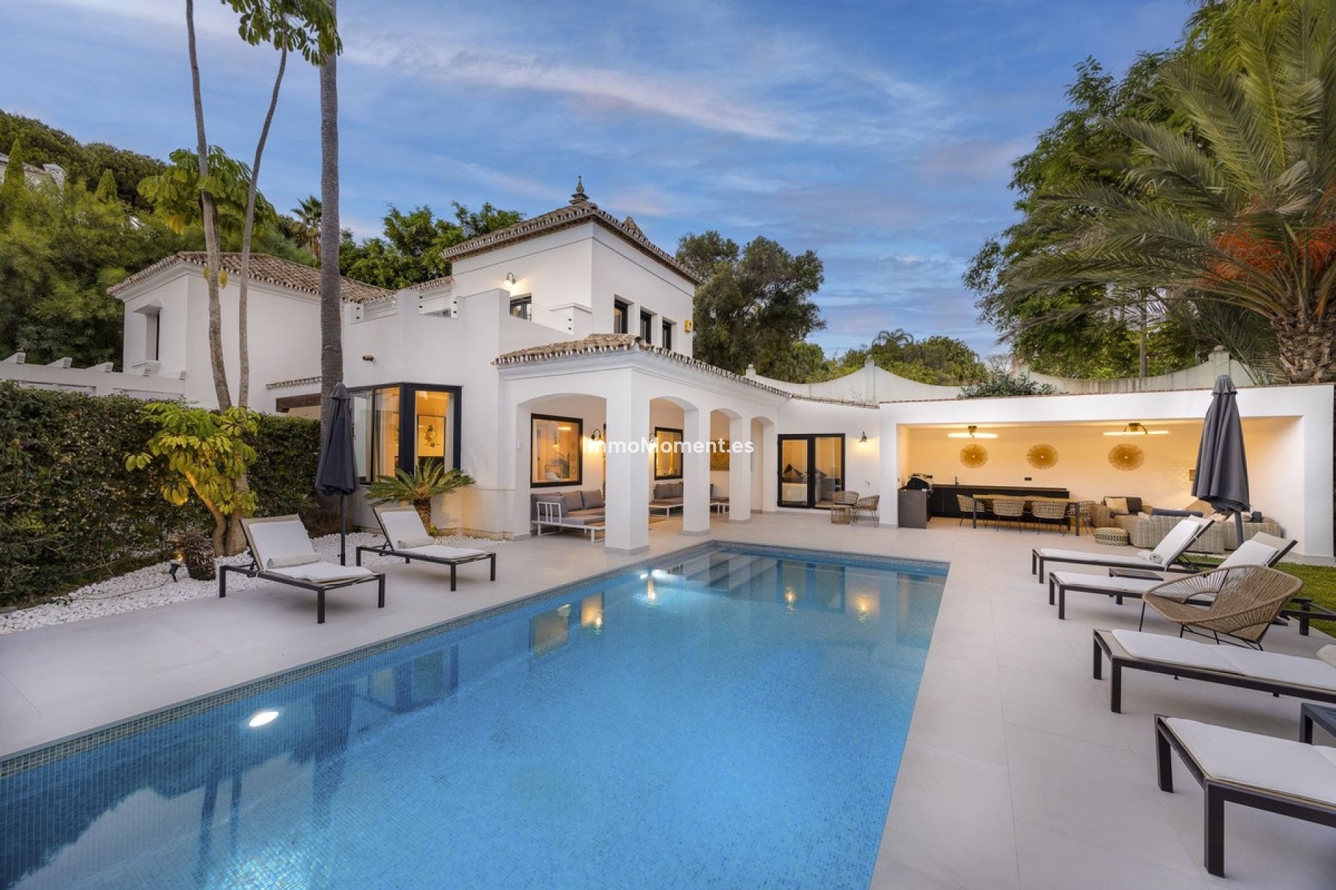 Reventa - Villa independiente - Estepona  - New Golden Mile