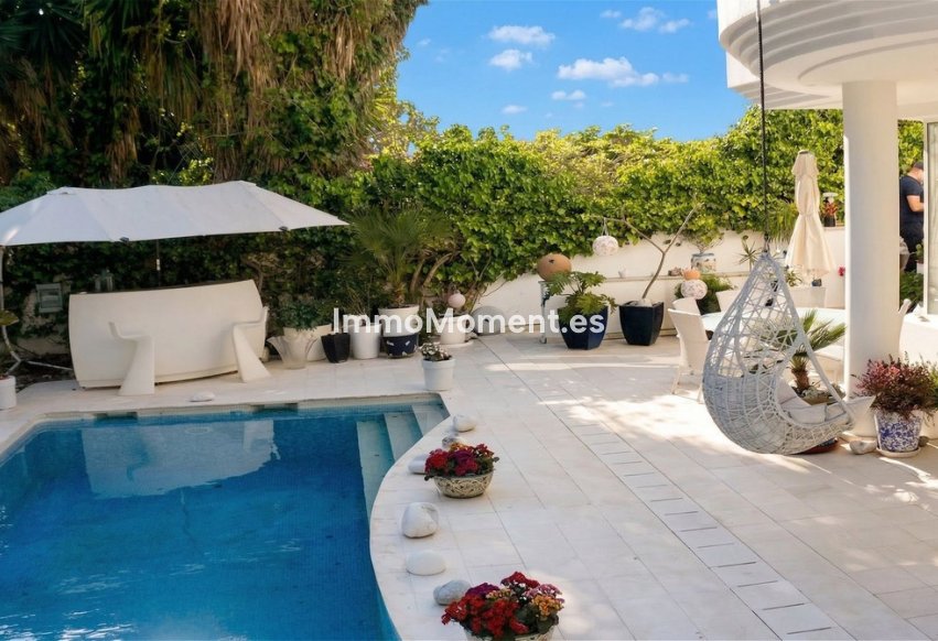 Reventa - Villa independiente - Estepona  - New Golden Mile