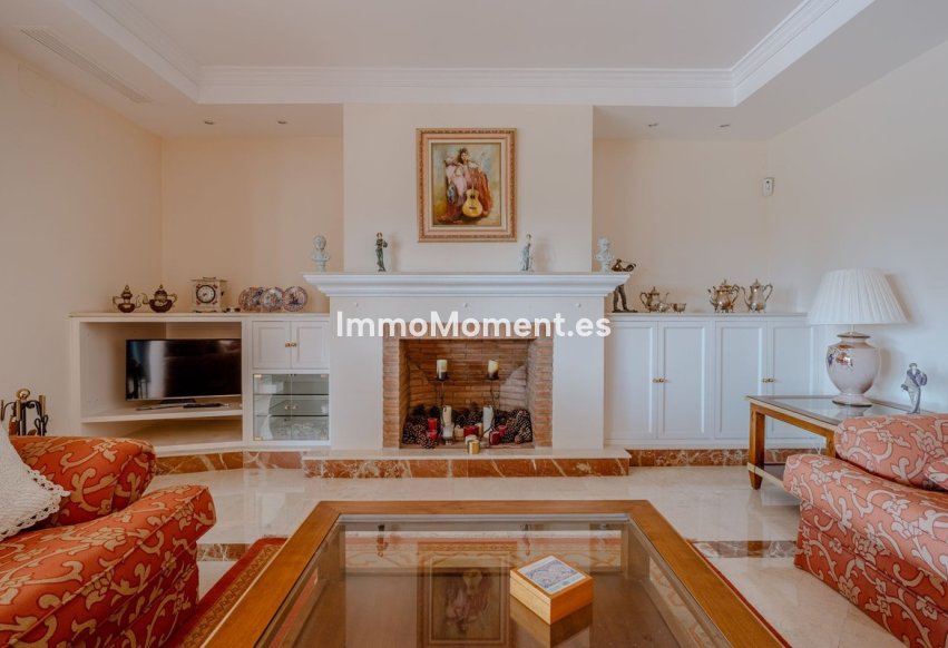 Reventa - Villa independiente - Estepona  - New Golden Mile
