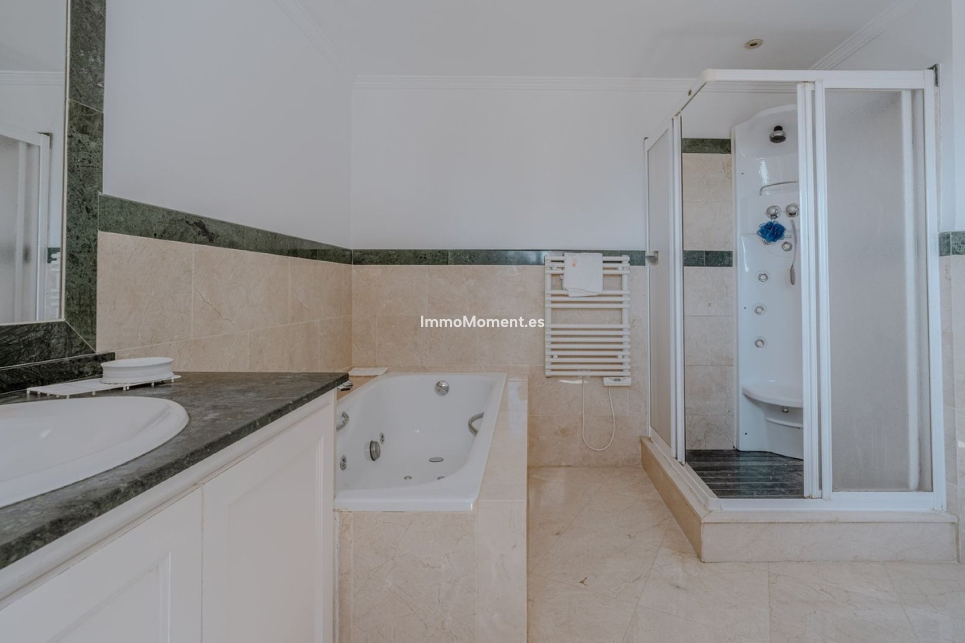 Reventa - Villa independiente - Estepona  - New Golden Mile
