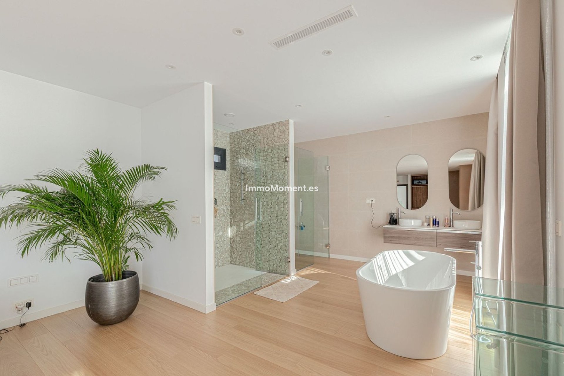 Reventa - Villa independiente - Estepona  - New Golden Mile