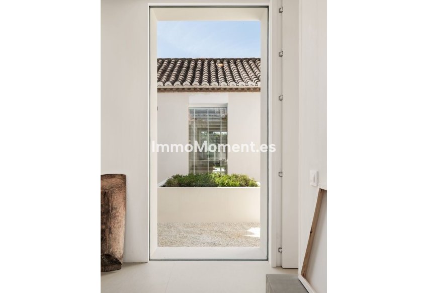 Reventa - Villa independiente - Estepona  - New Golden Mile