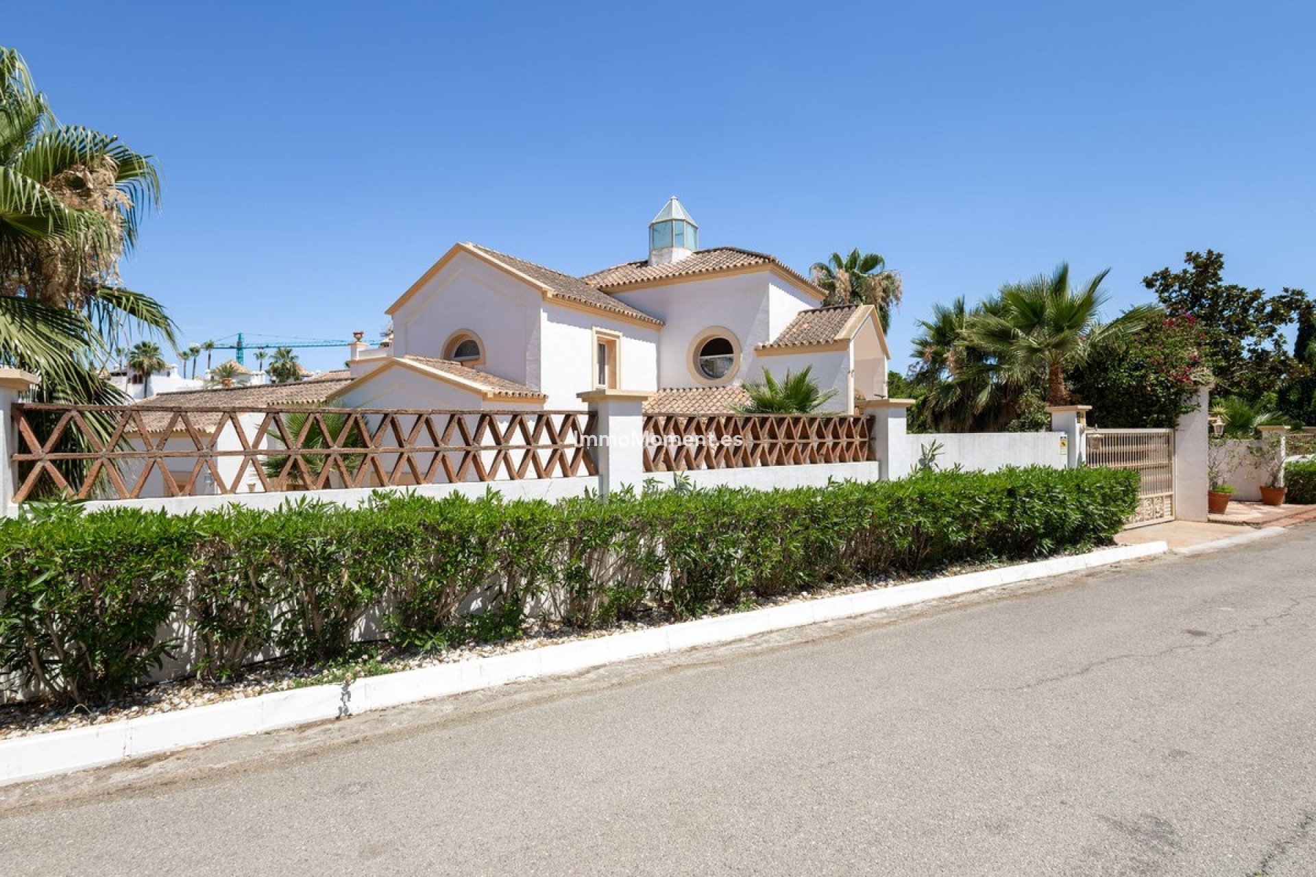 Reventa - Villa independiente - Estepona  - New Golden Mile