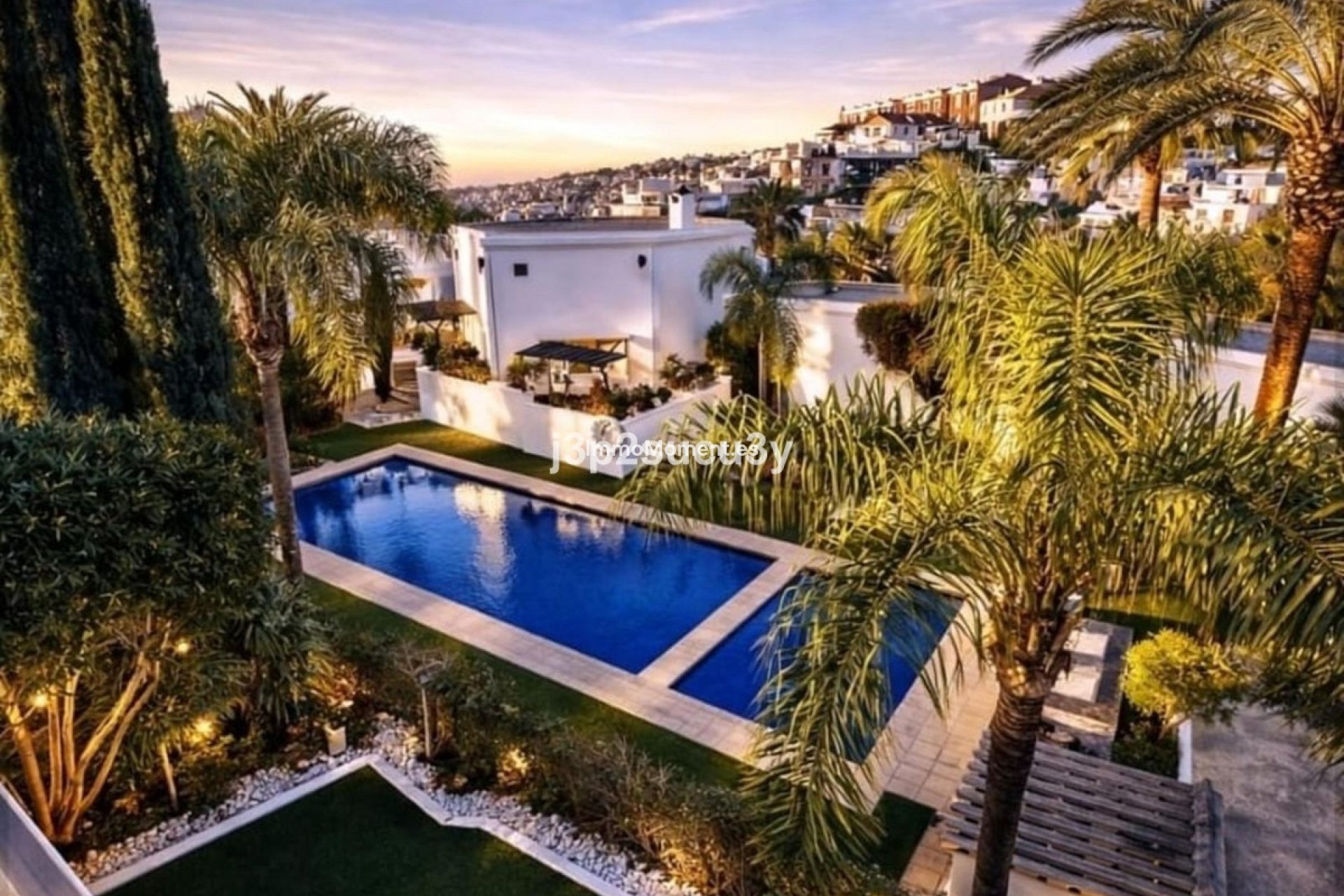 Reventa - Villa independiente - Estepona  - Selwo