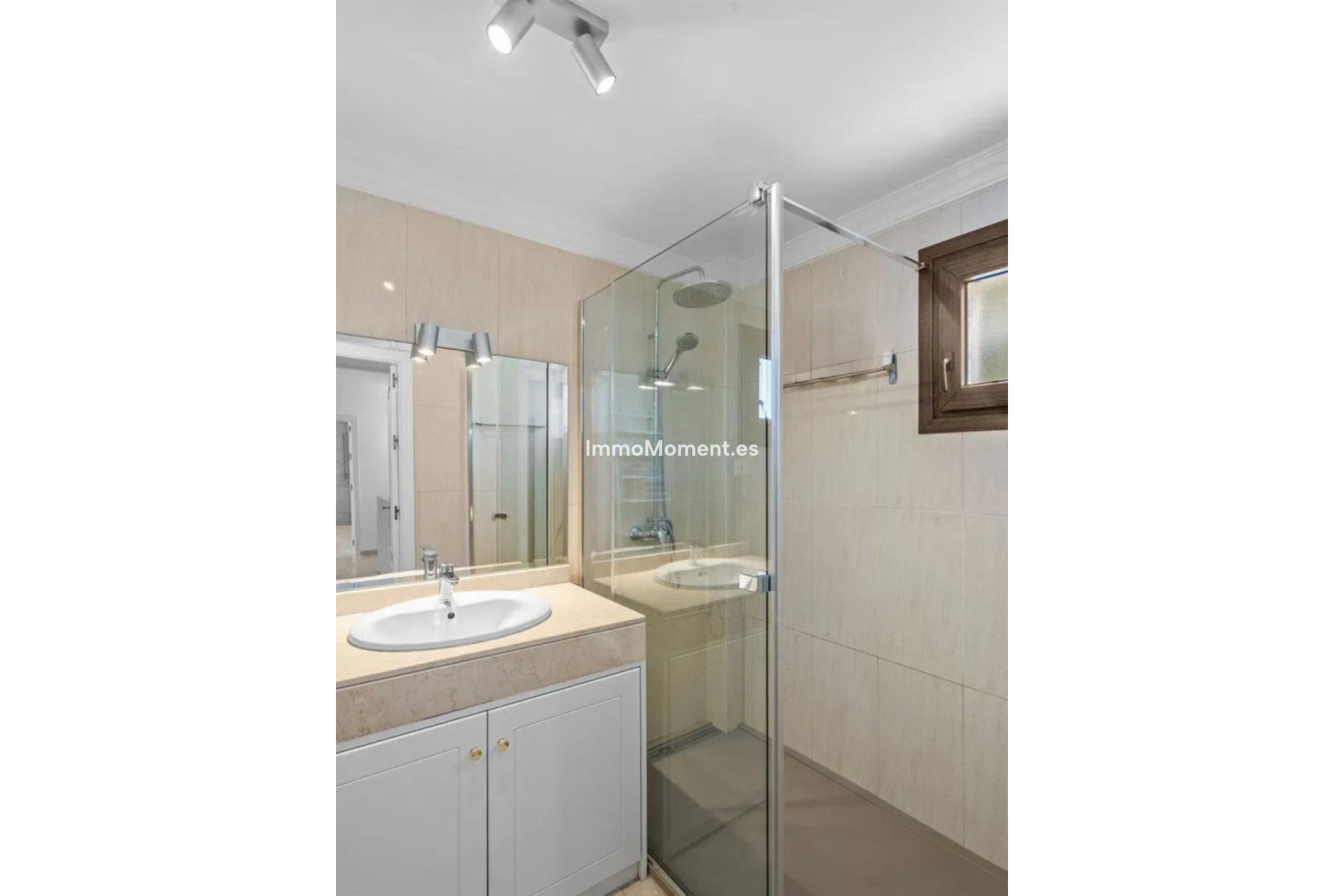 Reventa - Villa independiente - Estepona  - Selwo