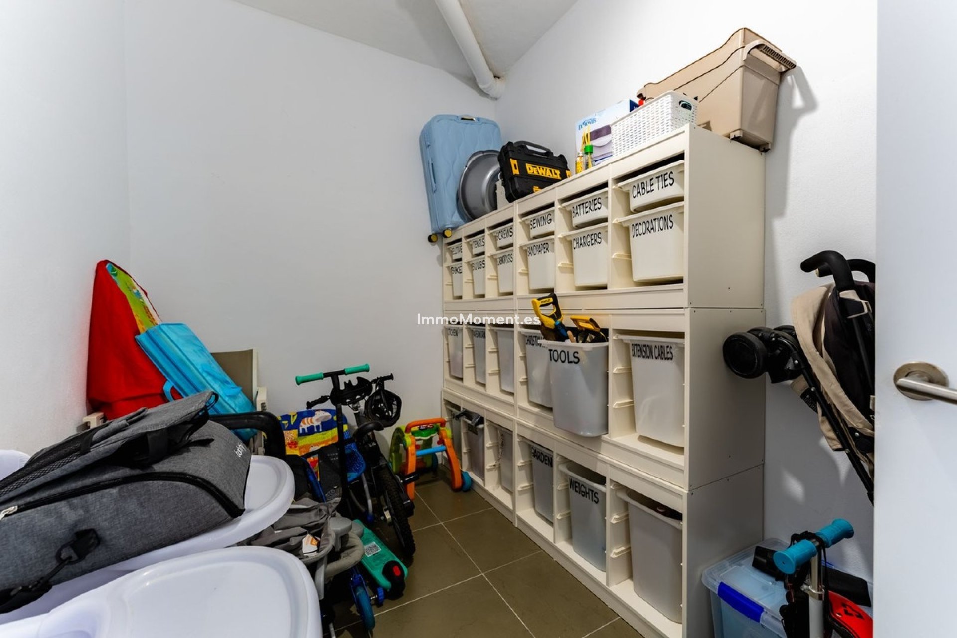 Reventa - Villa independiente - Estepona  - Valle Romano