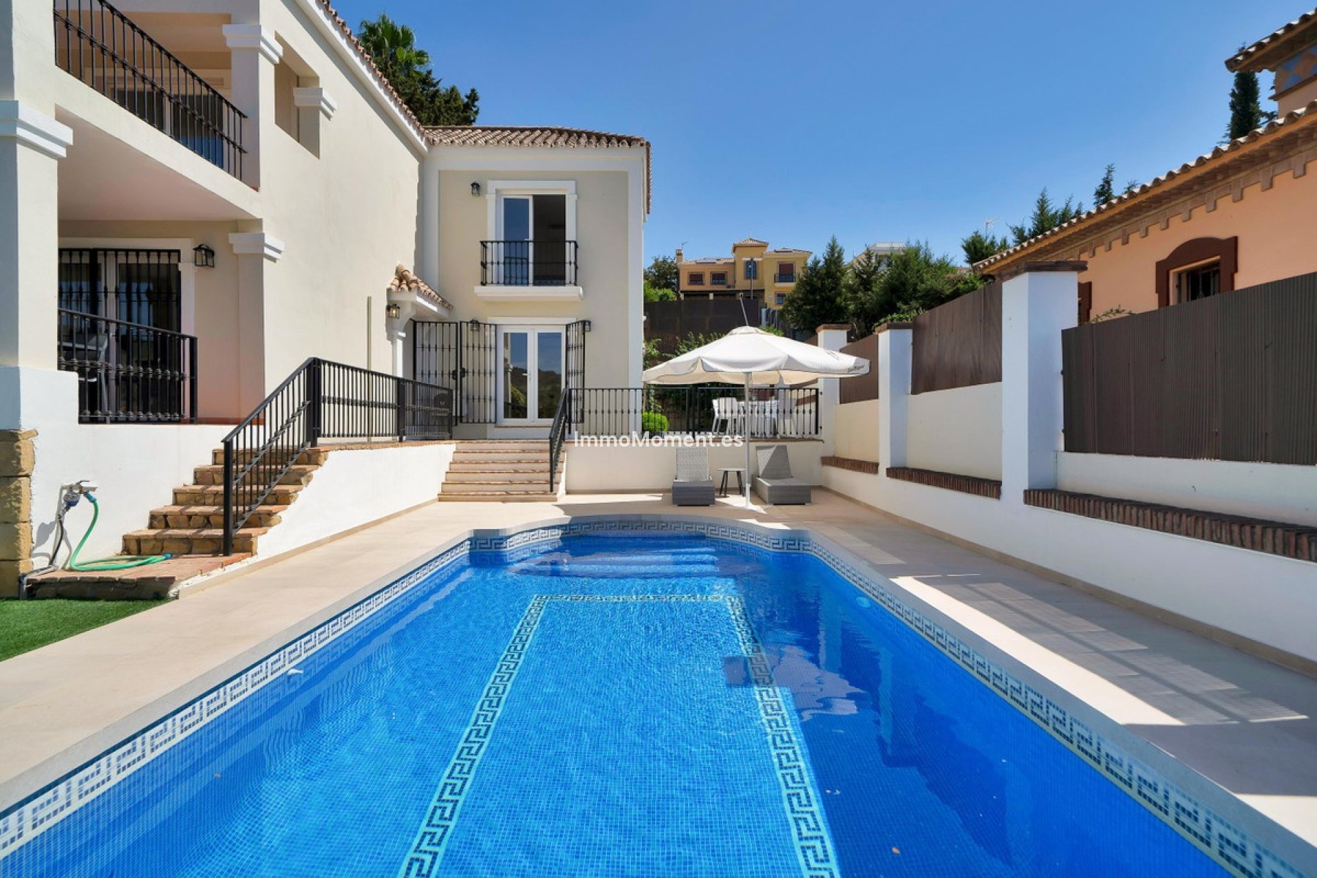 Reventa - Villa independiente - Estepona  - Valle Romano