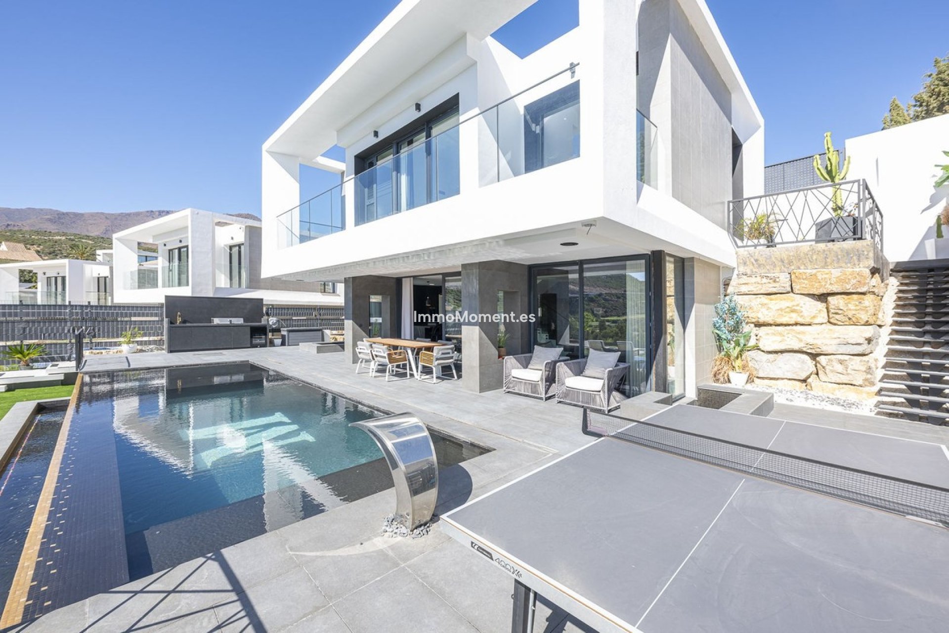 Reventa - Villa independiente - Estepona  - Valle Romano