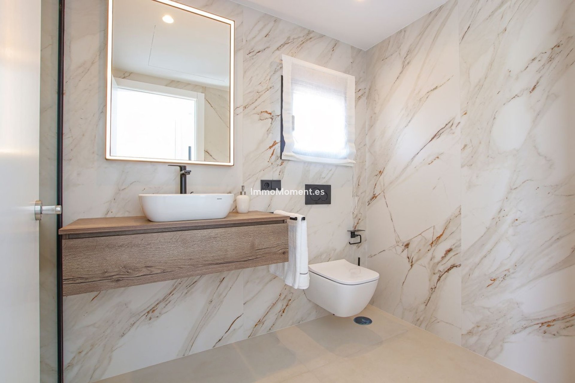 Reventa - Villa independiente - Estepona  - Valle Romano