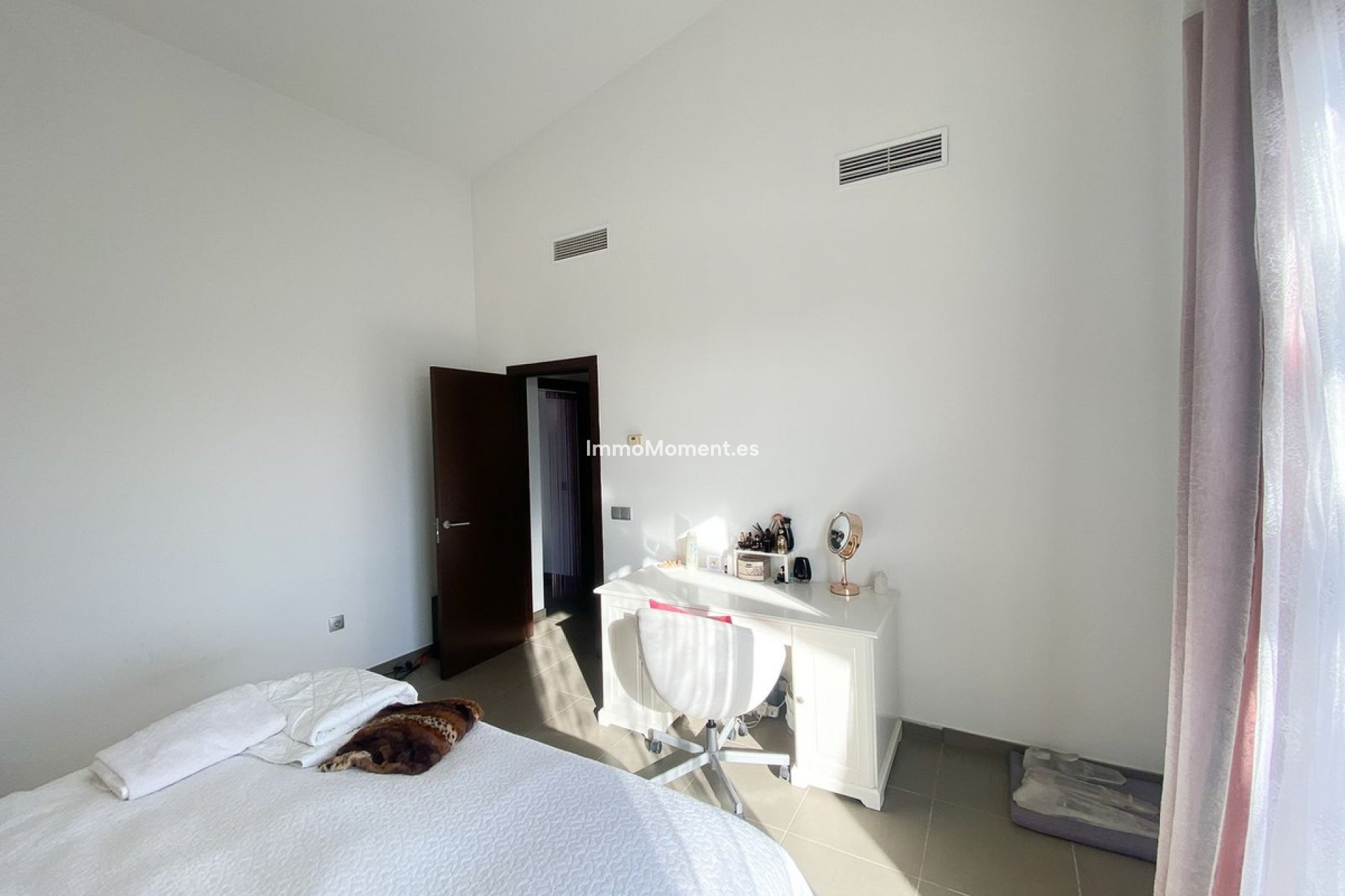 Reventa - Villa independiente - Estepona  - Valle Romano