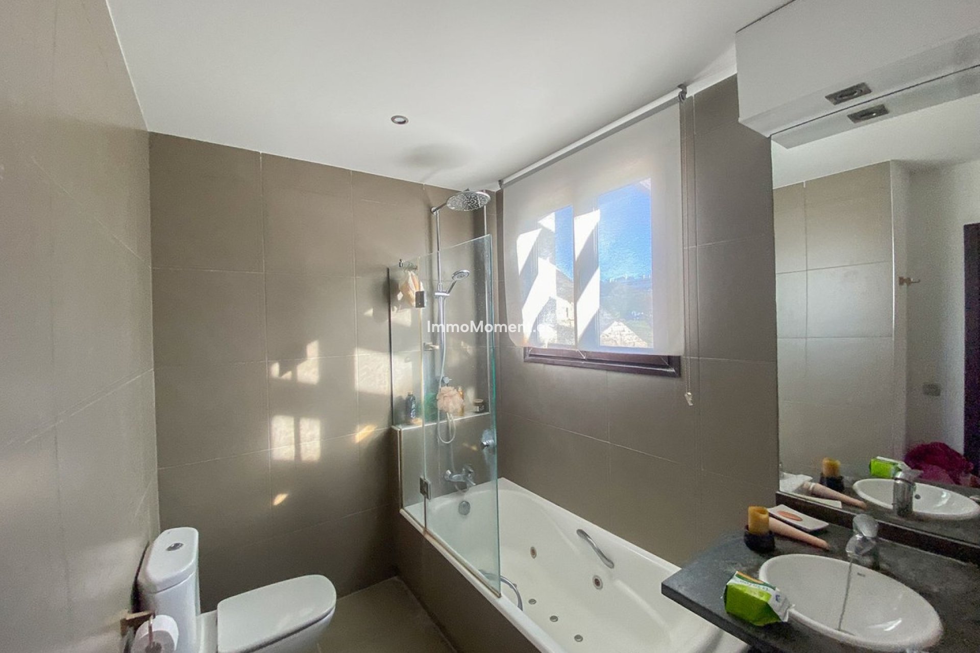 Reventa - Villa independiente - Estepona  - Valle Romano