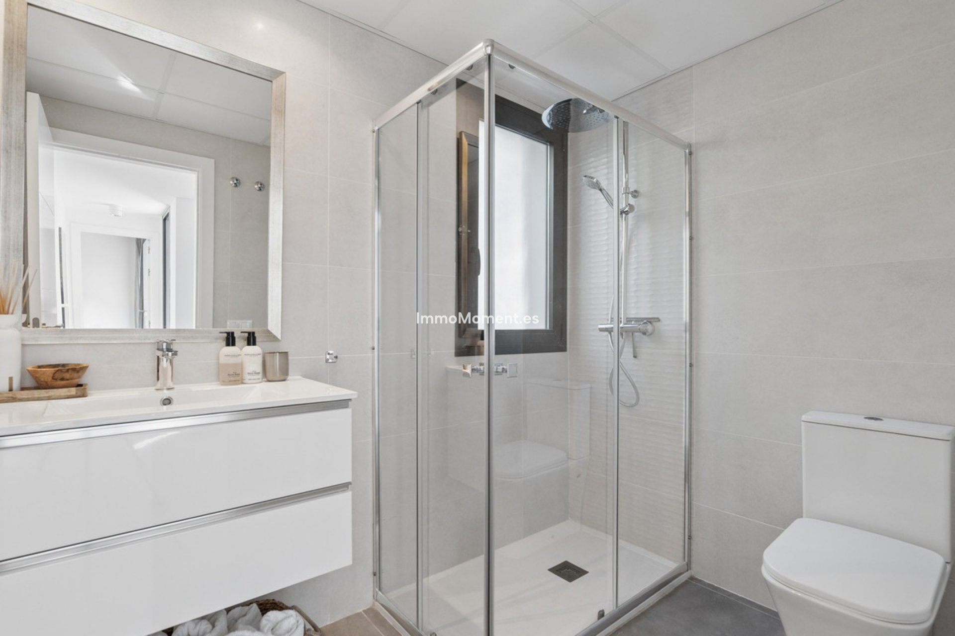 Reventa - Villa independiente - Estepona  - Valle Romano