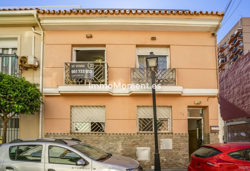 Reventa - Villa independiente - Fuengirola - Fuengirola Centro