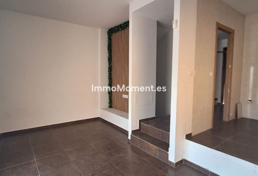 Reventa - Villa independiente - Fuengirola - Fuengirola Centro