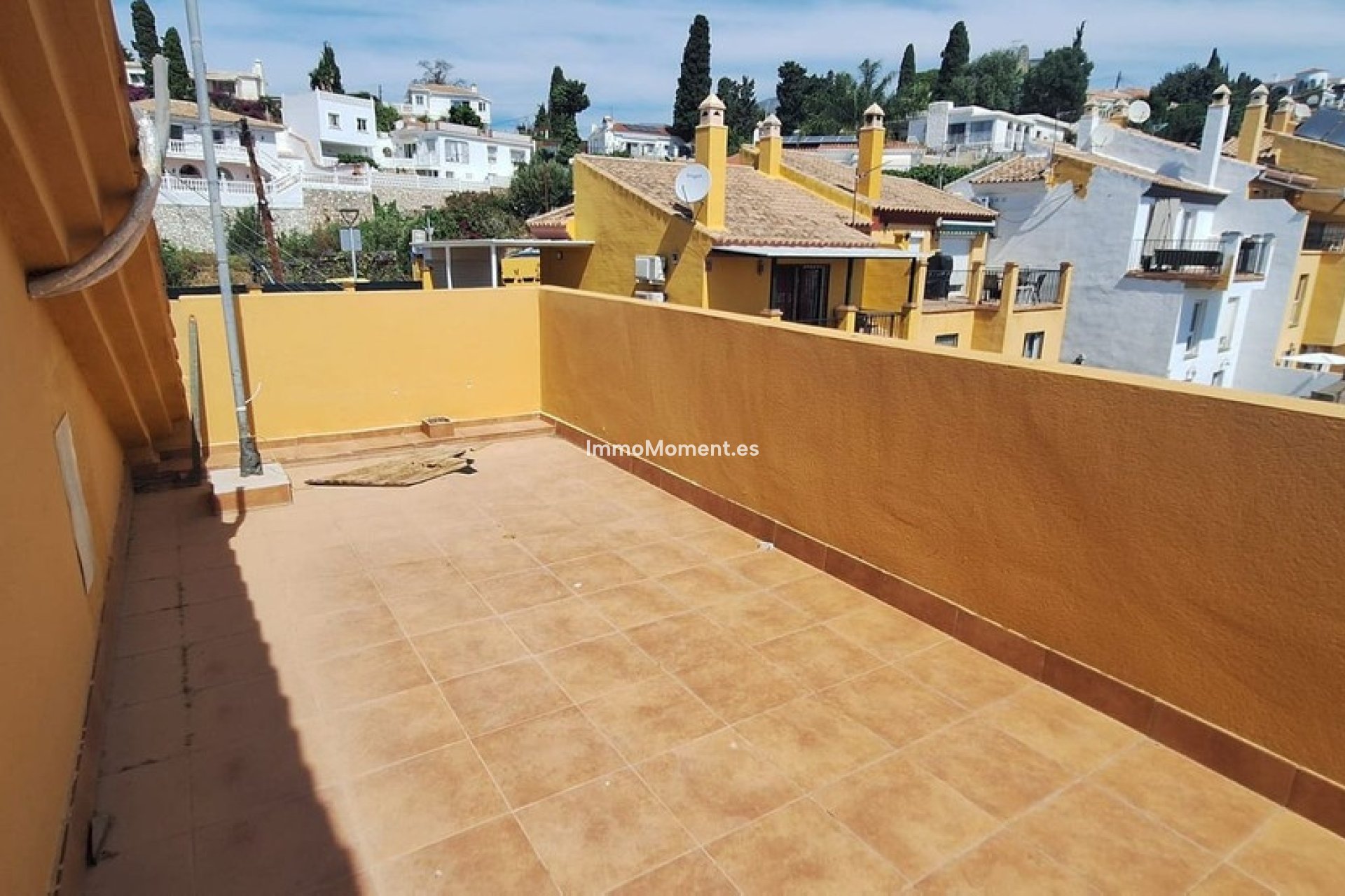 Reventa - Villa independiente - Fuengirola - Fuengirola Centro