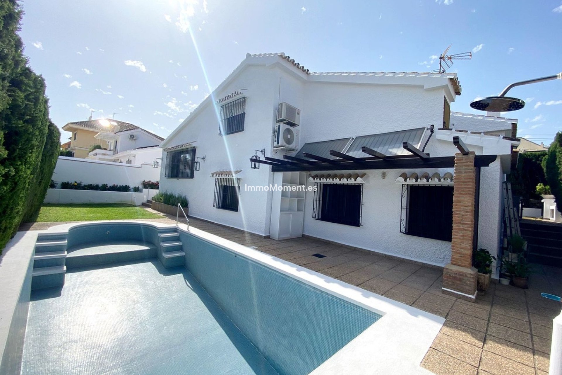 Reventa - Villa independiente - Fuengirola - Fuengirola Centro