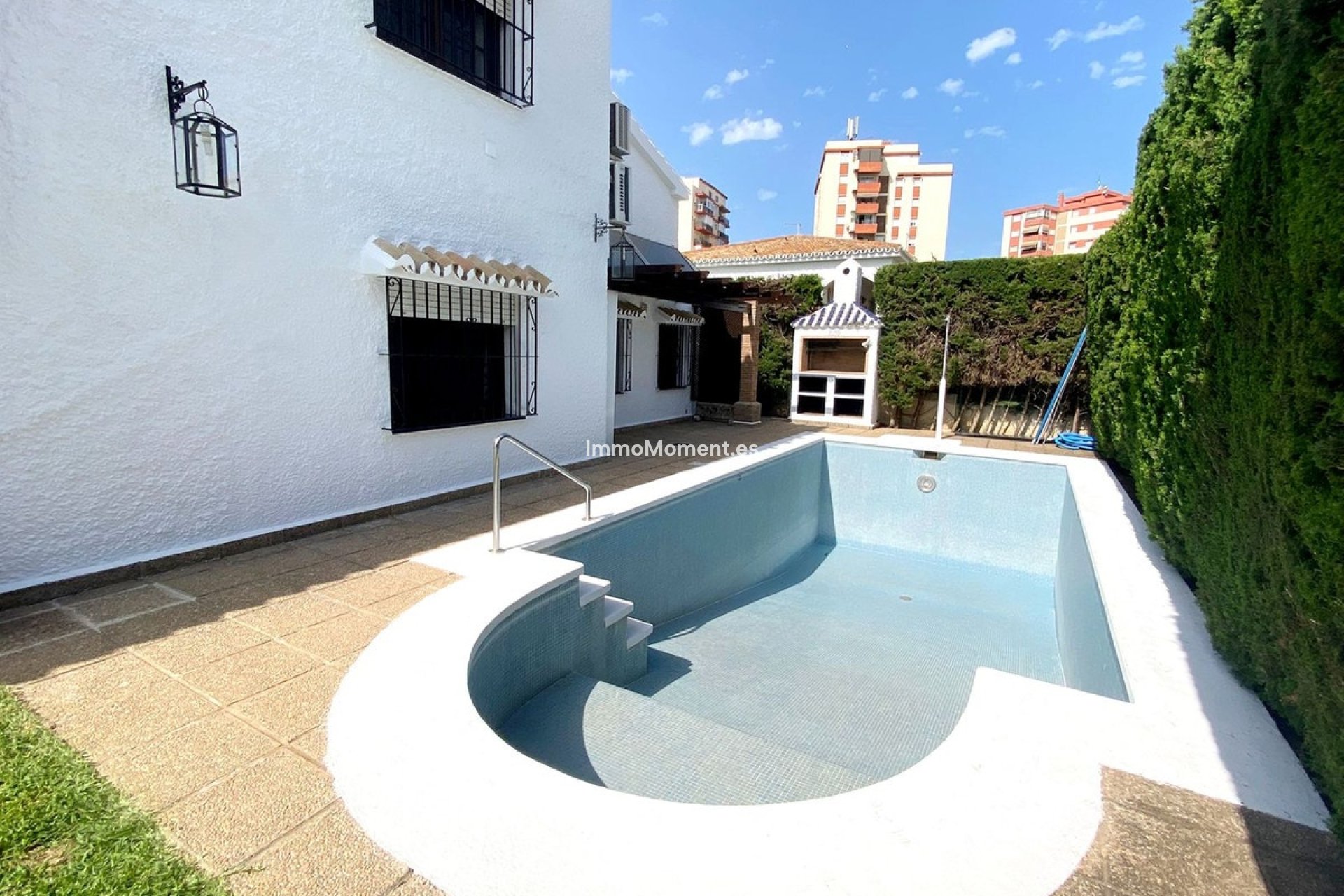 Reventa - Villa independiente - Fuengirola - Fuengirola Centro