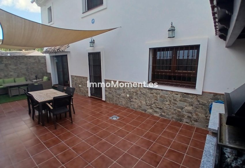 Reventa - Villa independiente - Fuengirola - Los Pacos