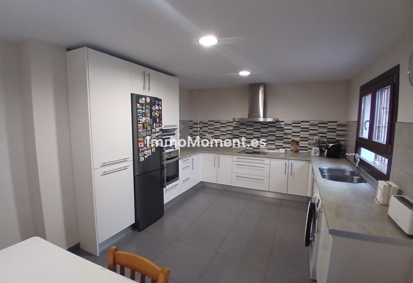 Reventa - Villa independiente - Fuengirola - Los Pacos