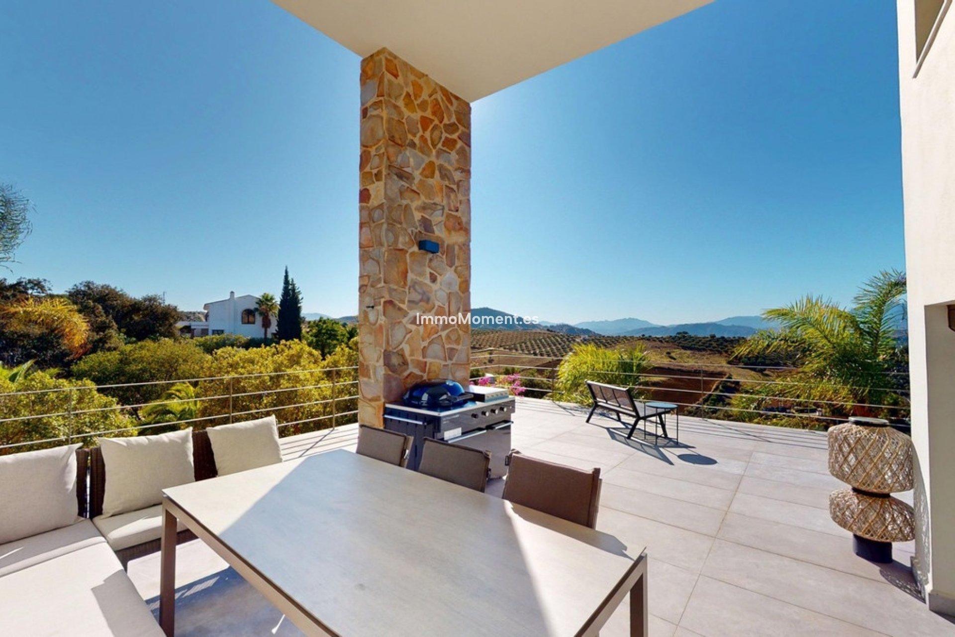 Reventa - Villa independiente - Interior  - Alora