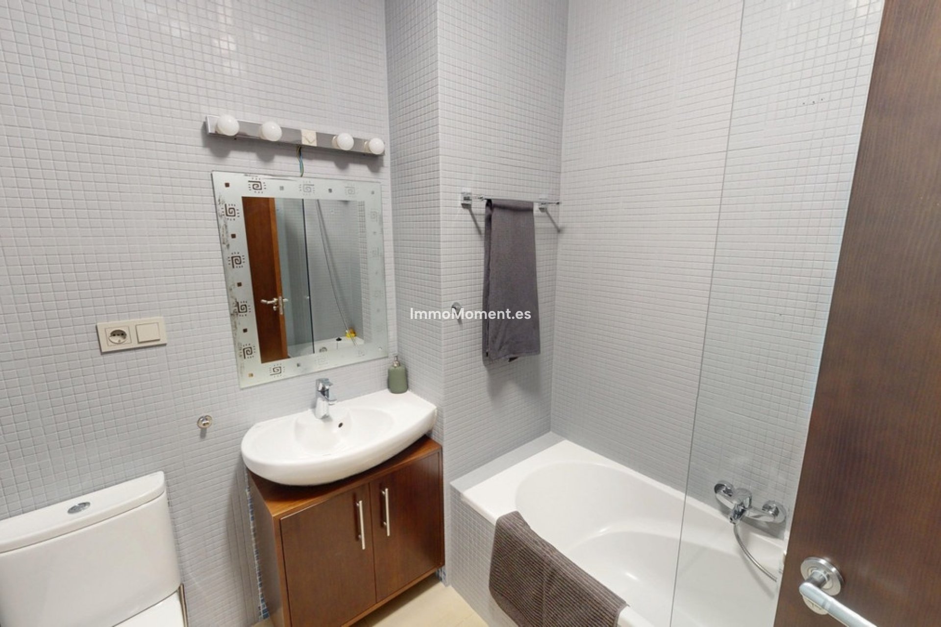 Reventa - Villa independiente - Interior  - Alora