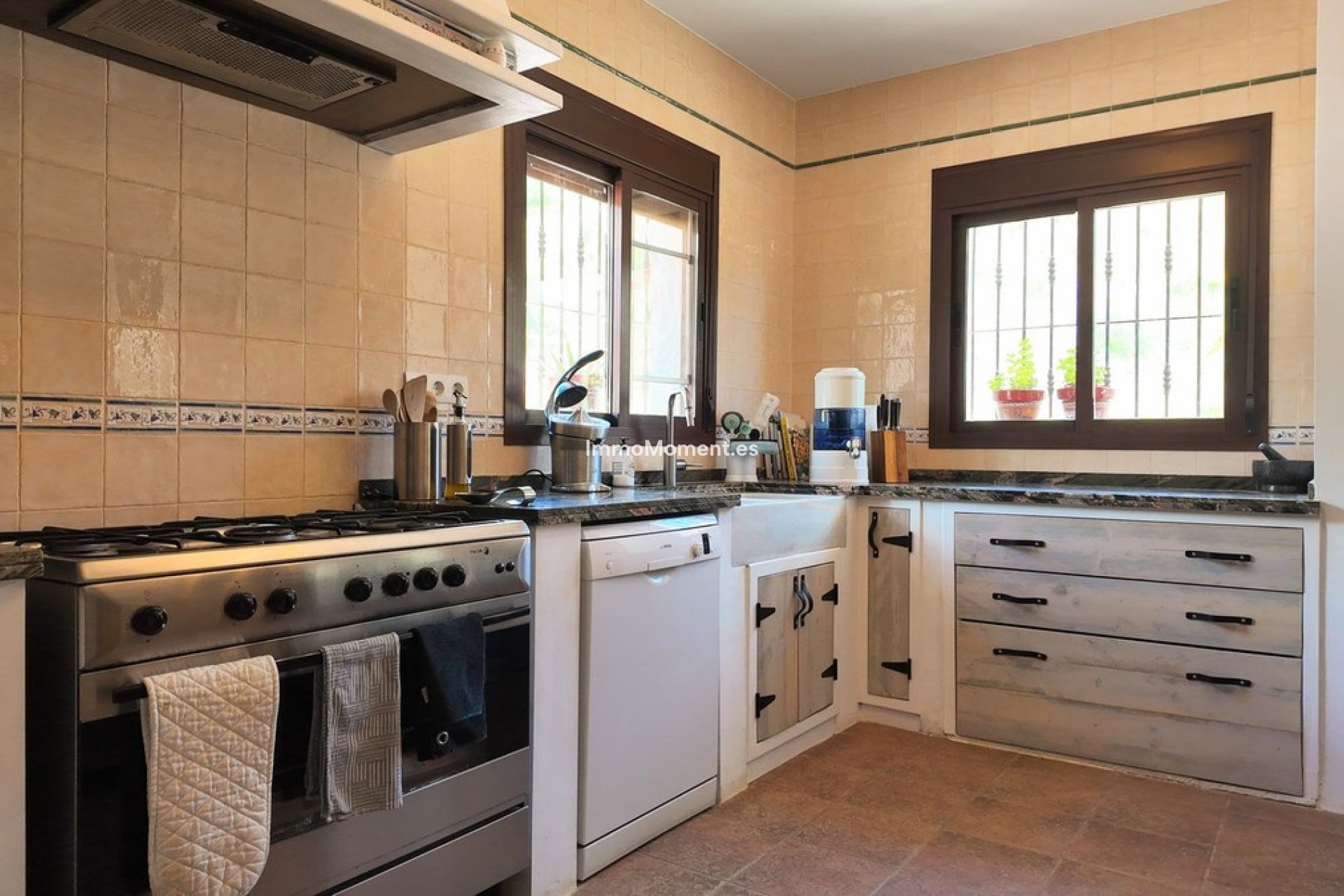 Reventa - Villa independiente - Interior  - Alora