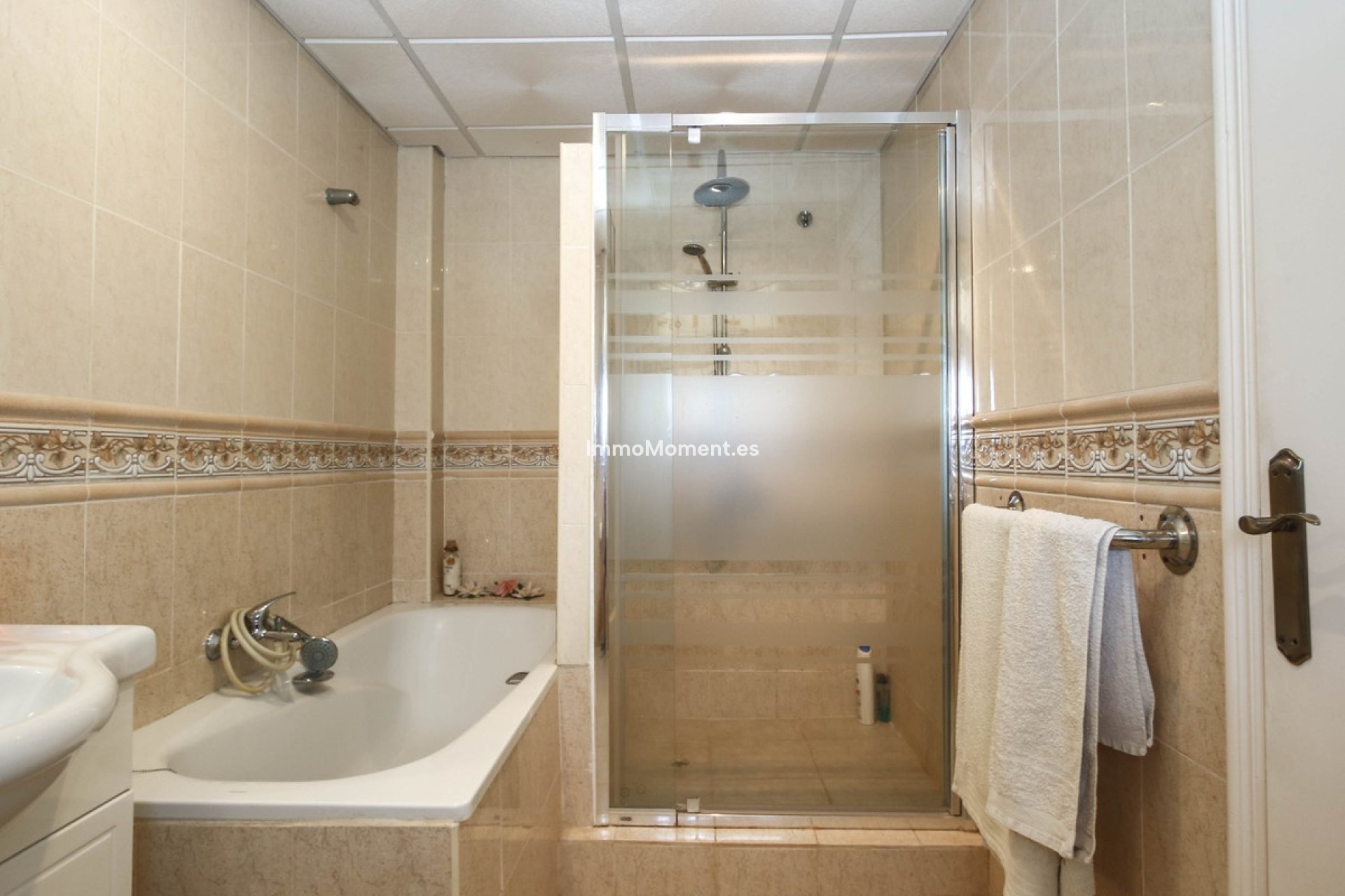 Reventa - Villa independiente - Interior  - Cártama Centro