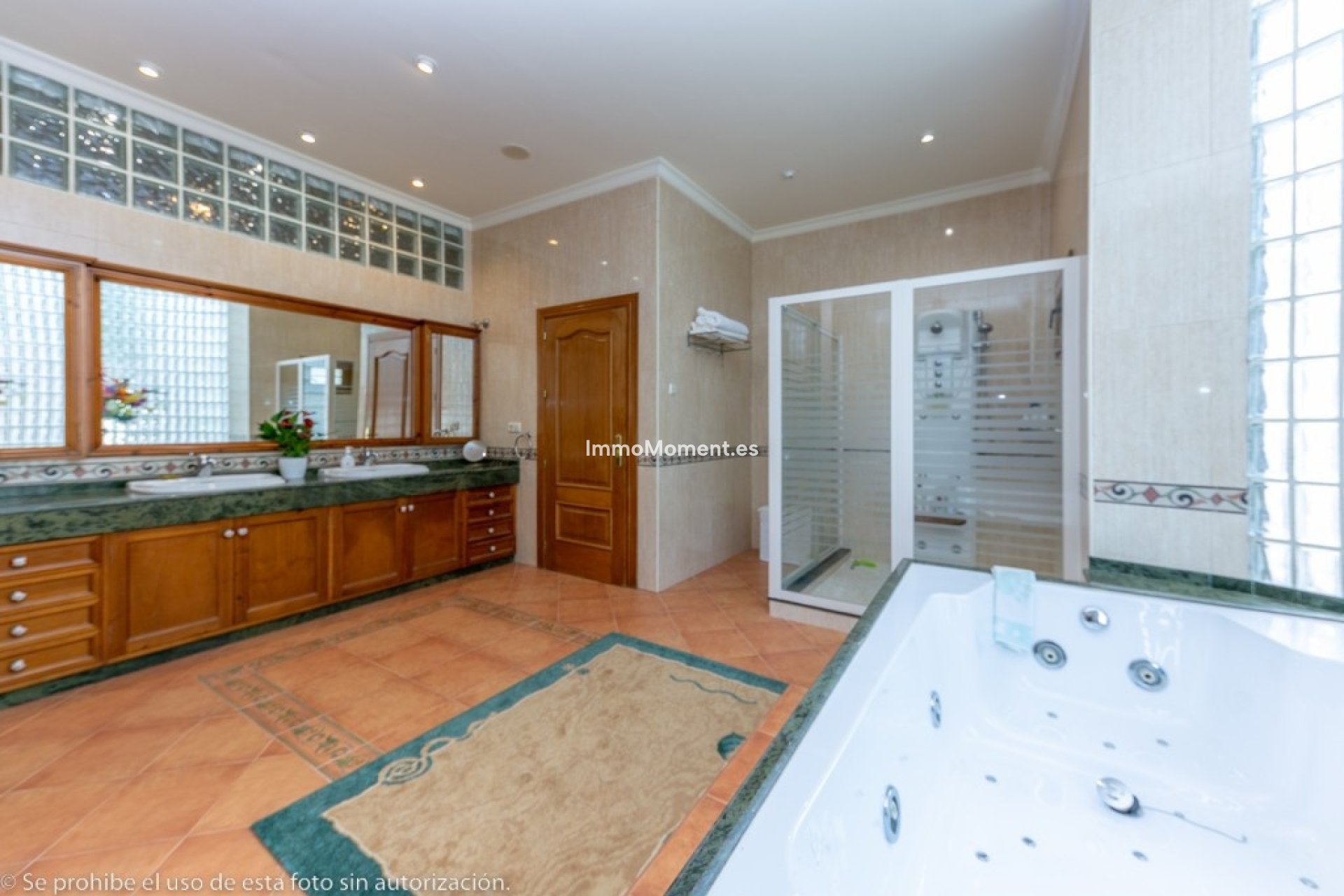 Reventa - Villa independiente - Interior  - Churriana