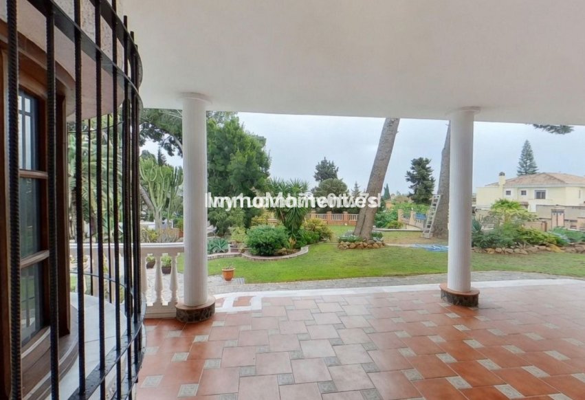 Reventa - Villa independiente - Interior  - Churriana