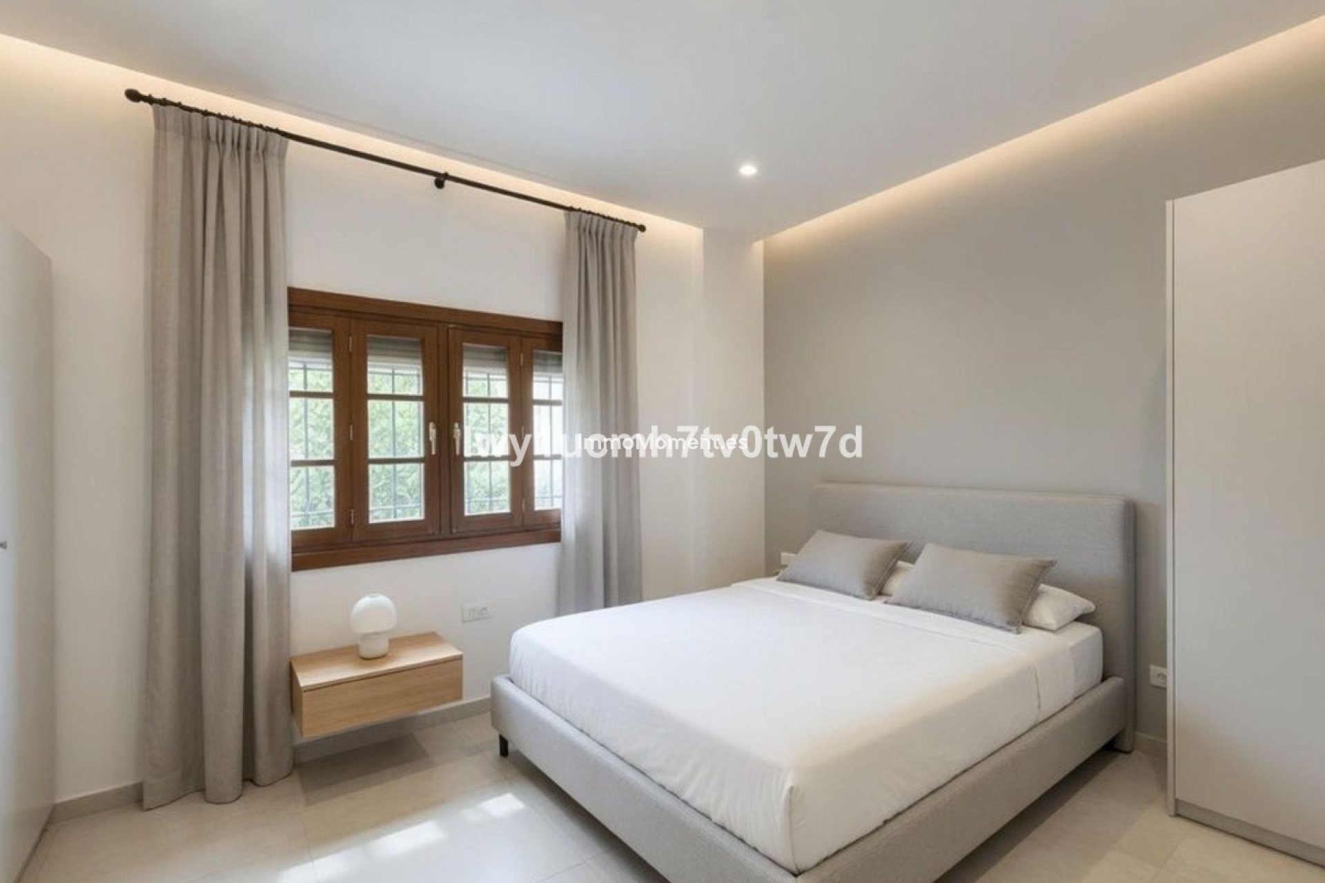 Reventa - Villa independiente - Interior  - Churriana