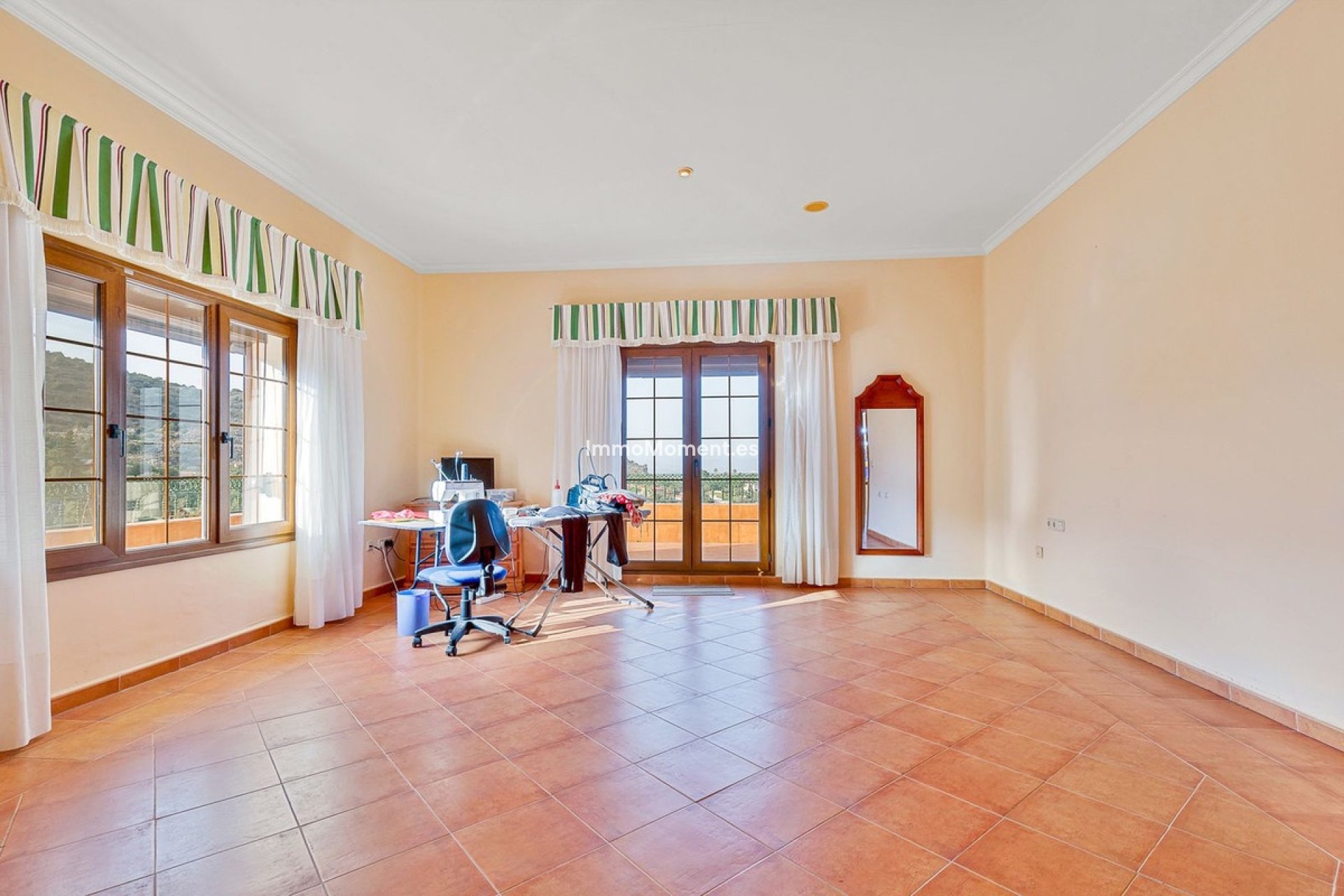 Reventa - Villa independiente - Interior  - Churriana