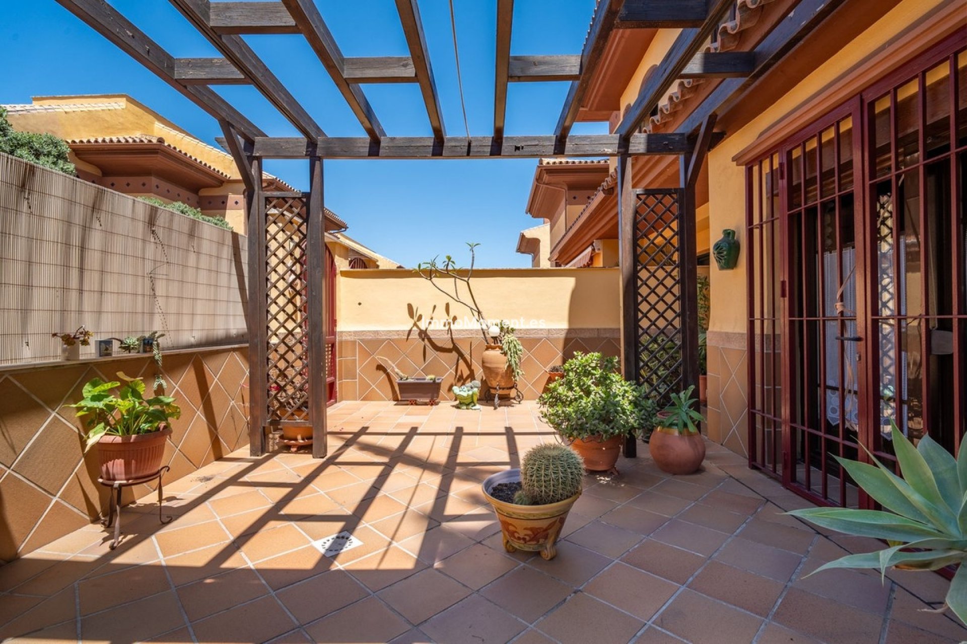 Reventa - Villa independiente - Interior  - Churriana