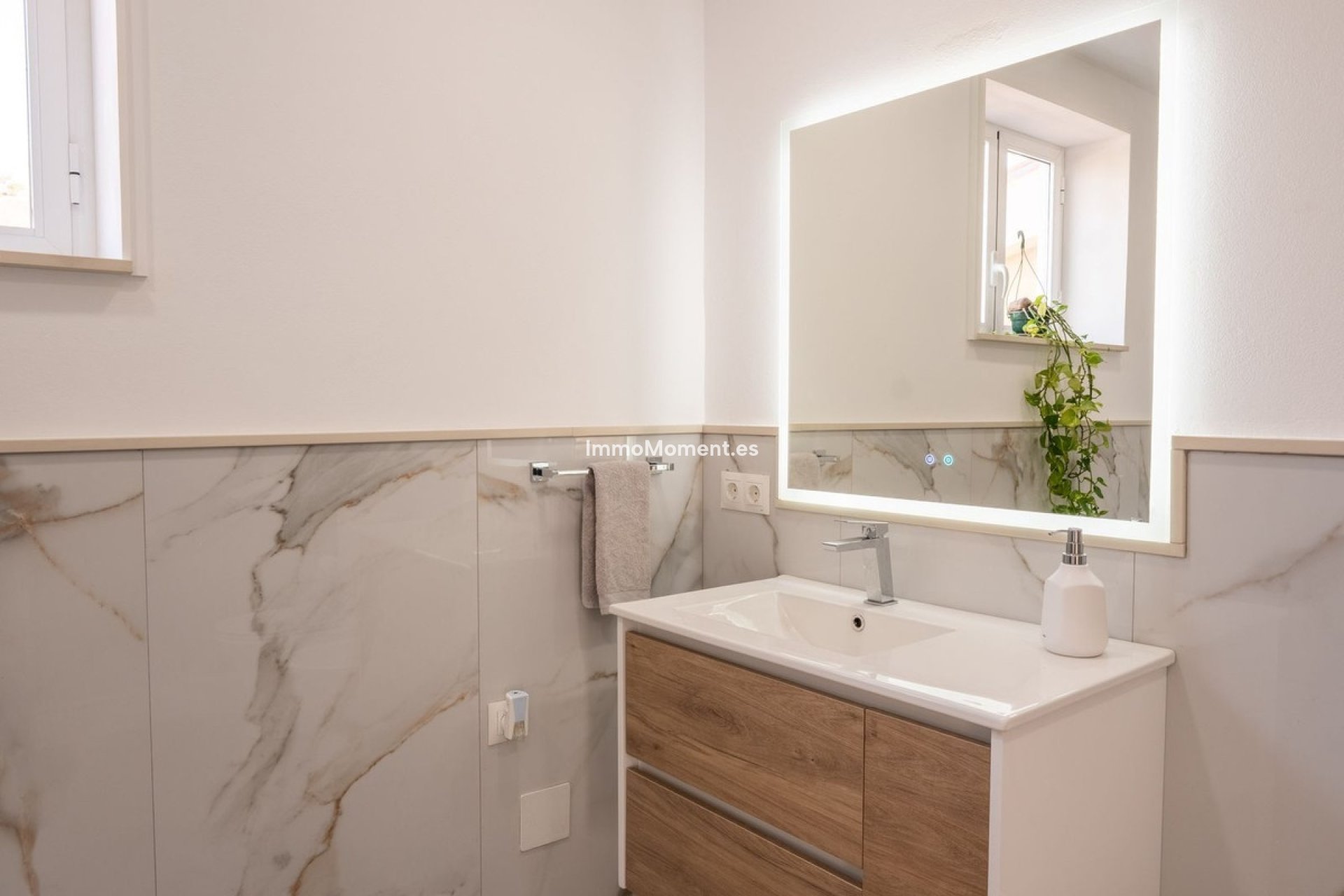 Reventa - Villa independiente - Interior  - Coín