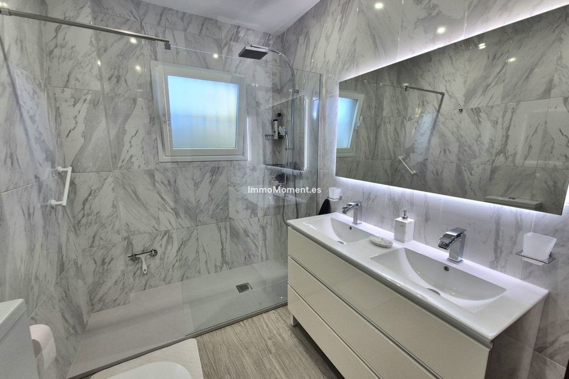 Reventa - Villa independiente - Interior  - Coín