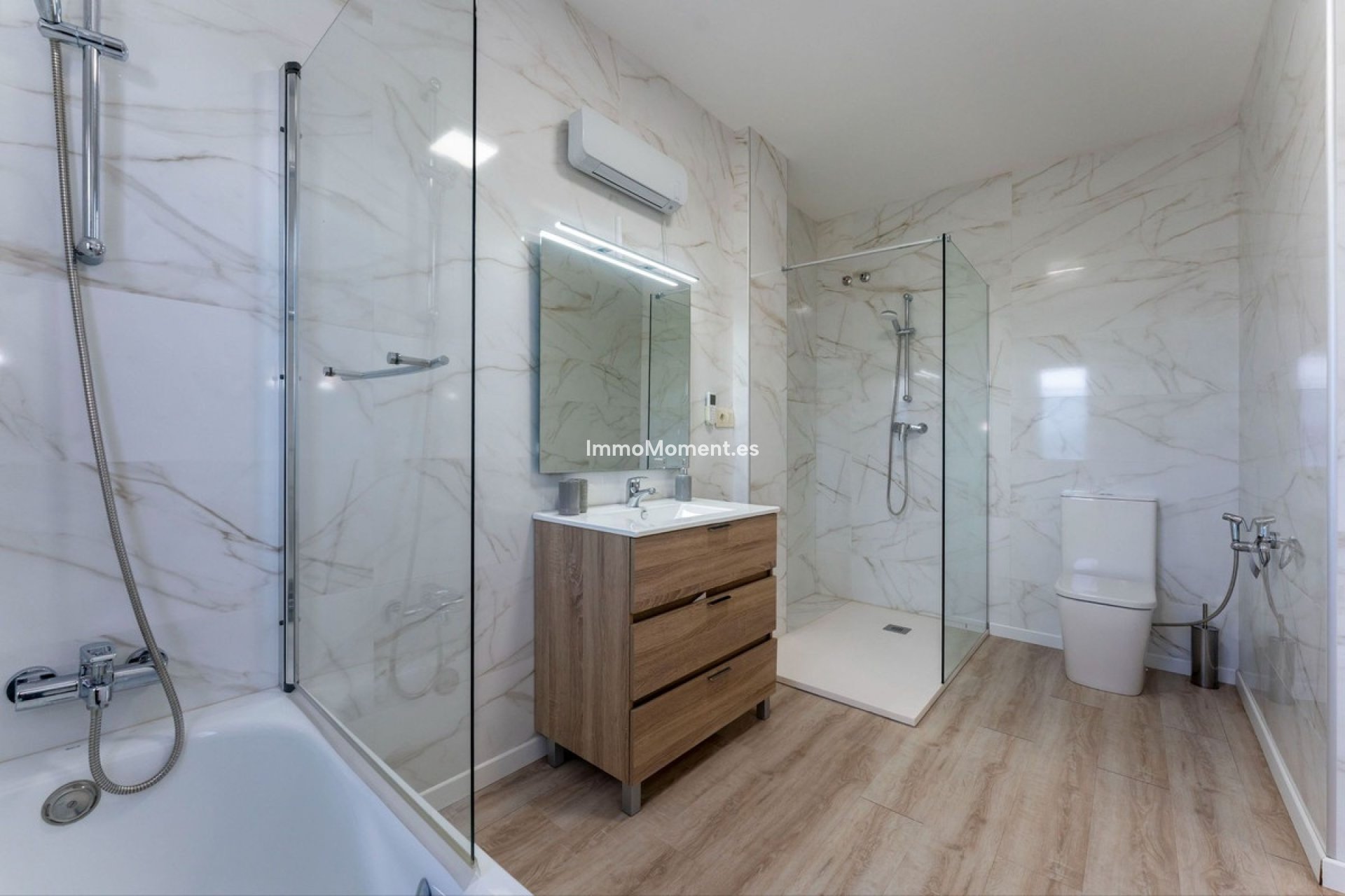 Reventa - Villa independiente - Interior  - Coín