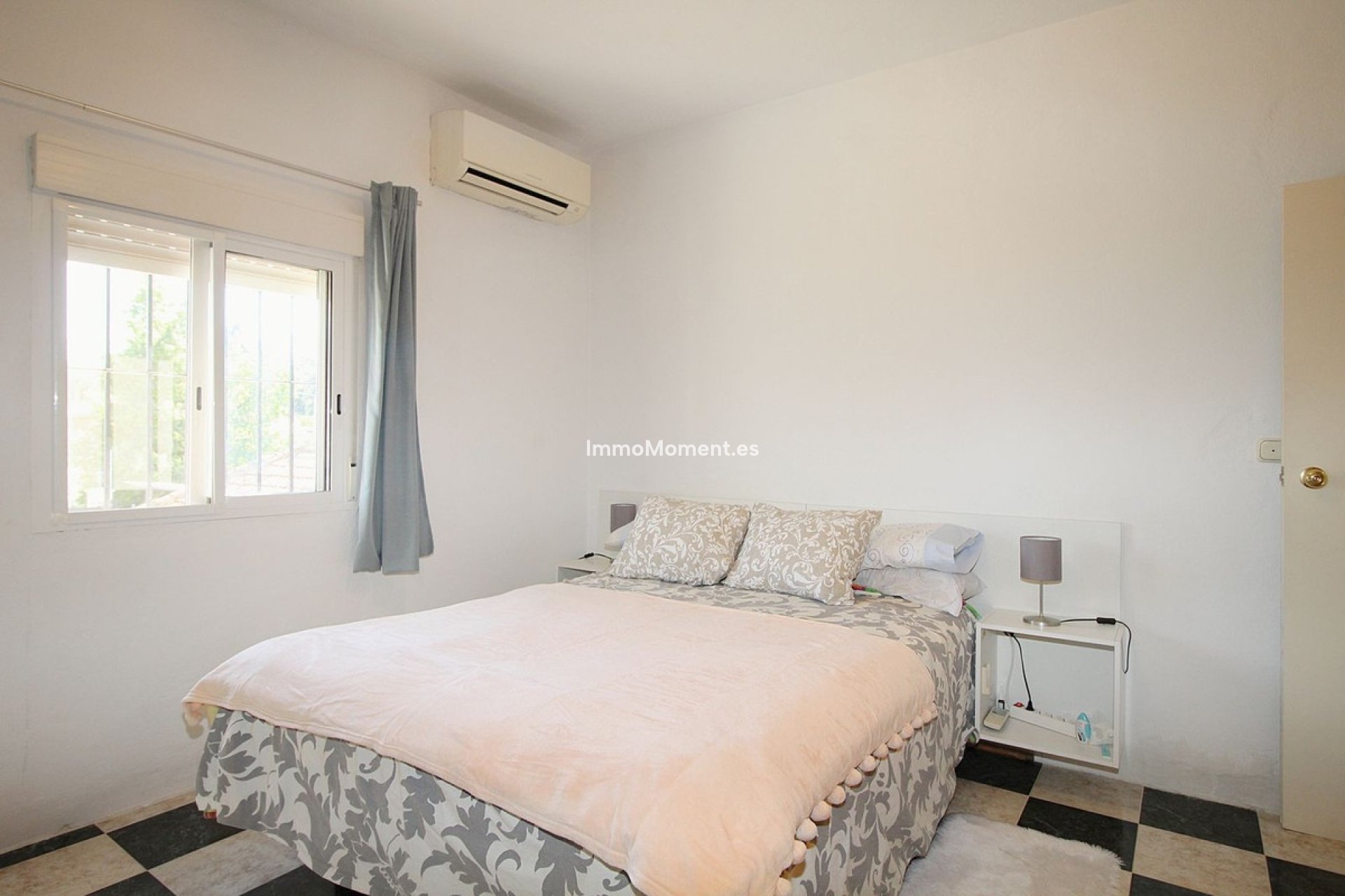 Reventa - Villa independiente - Interior  - Coín