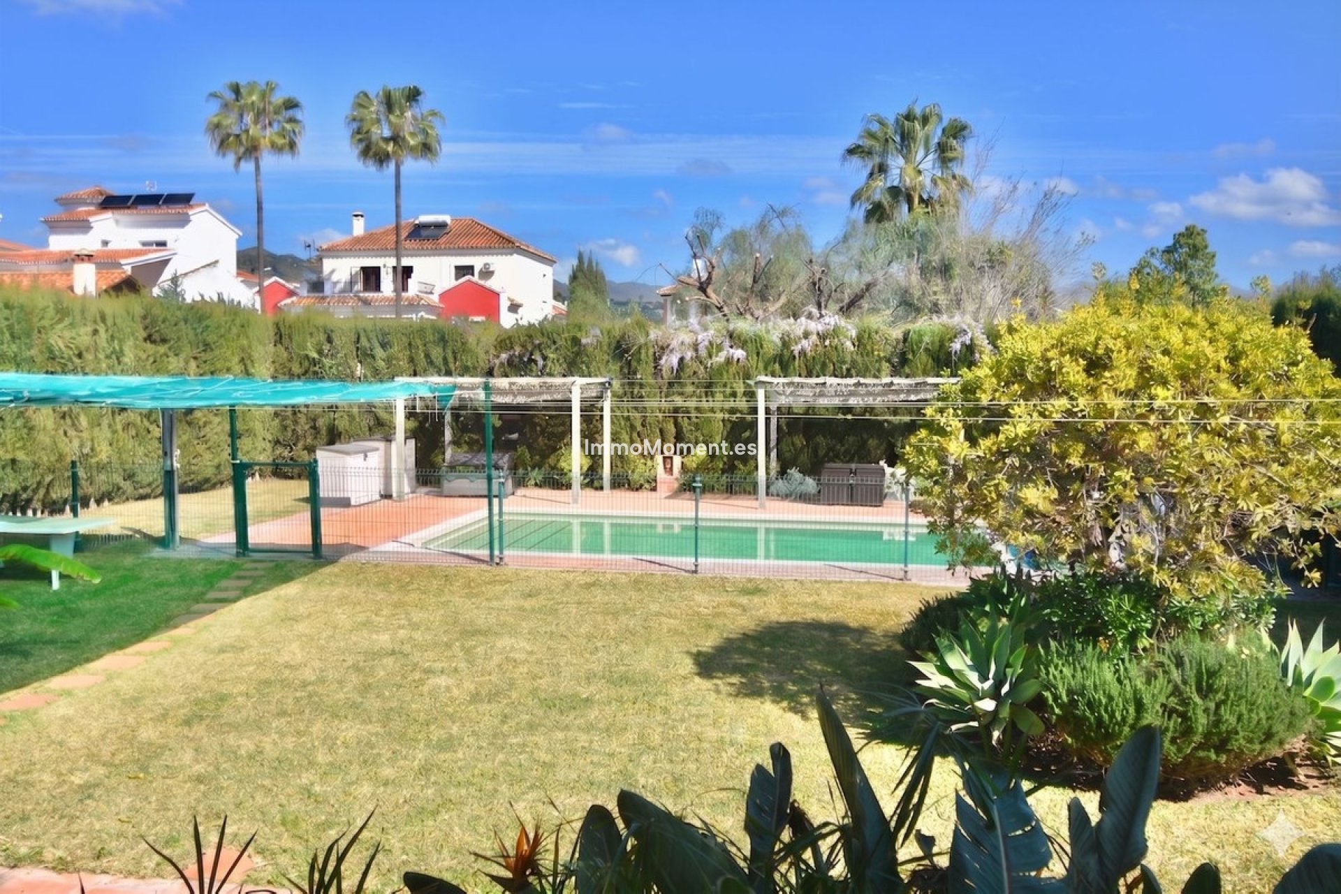 Reventa - Villa independiente - Interior  - Estacion de Cartama
