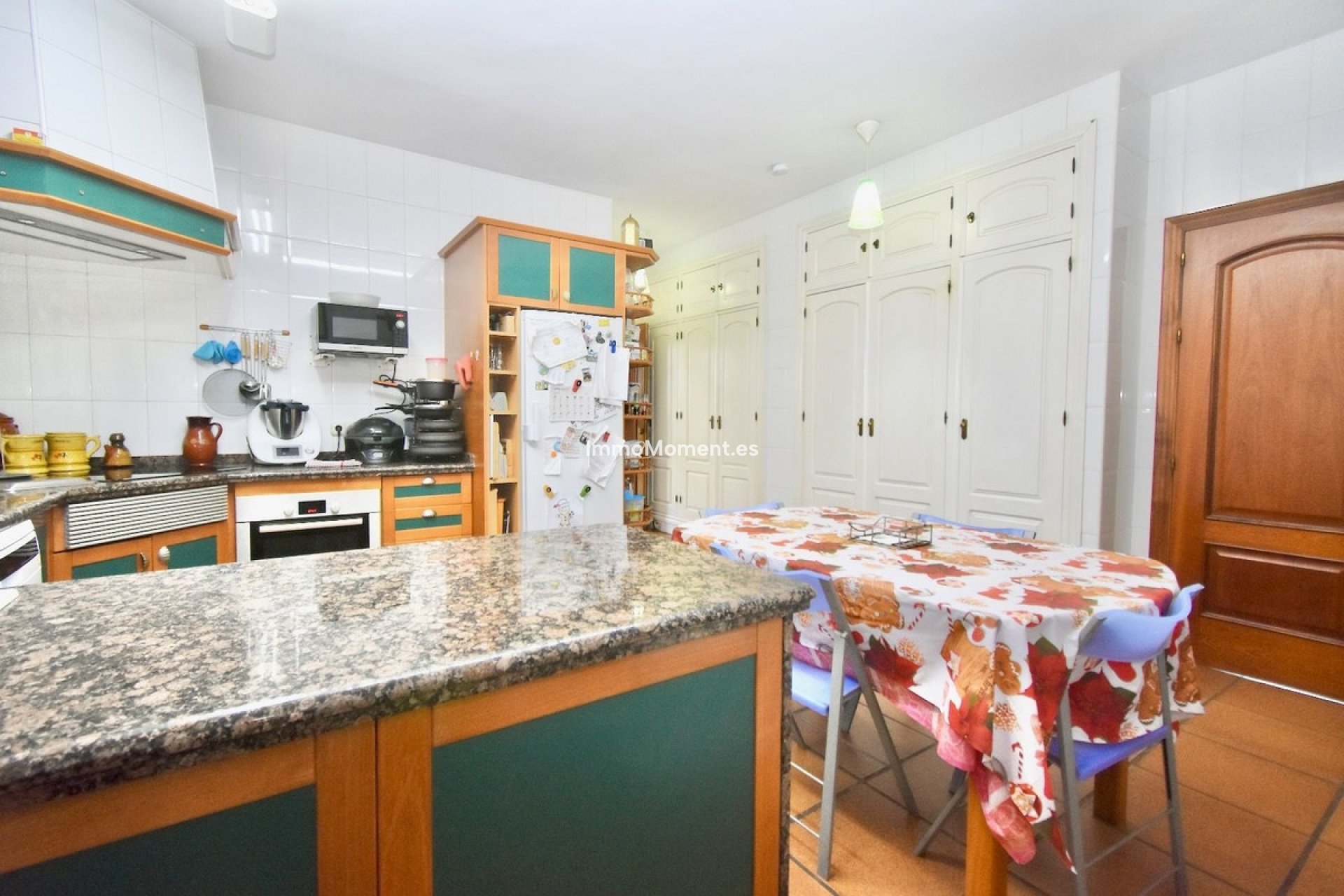 Reventa - Villa independiente - Interior  - Estacion de Cartama