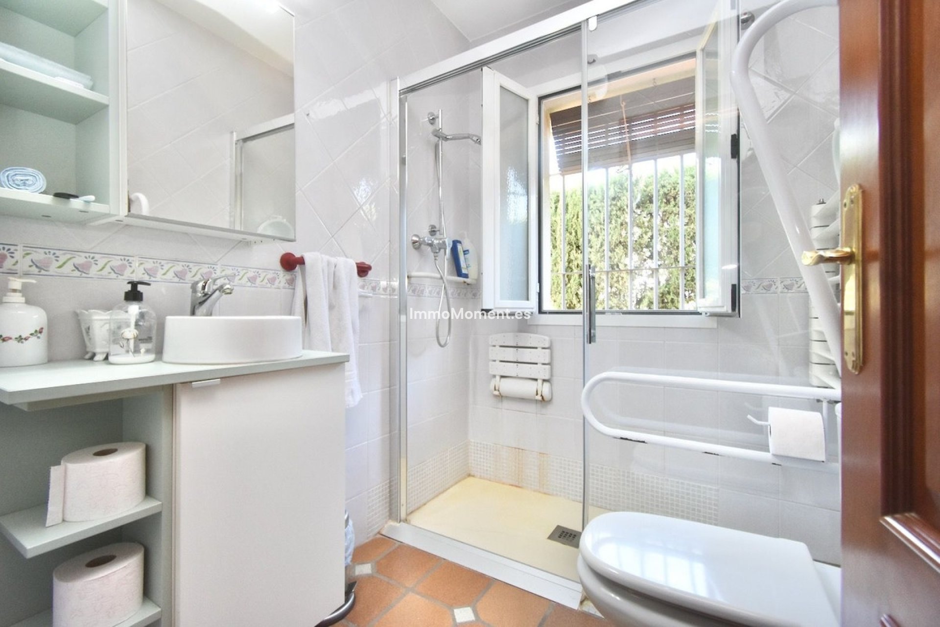 Reventa - Villa independiente - Interior  - Estacion de Cartama