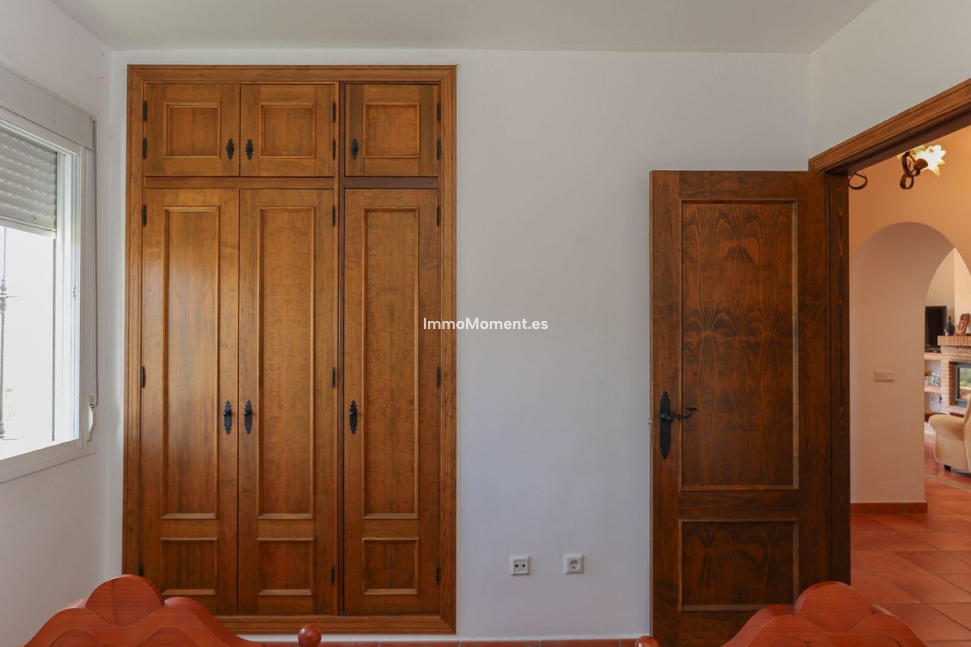 Reventa - Villa independiente - Interior  - Guaro