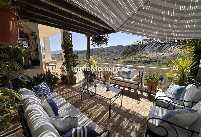 Reventa - Villa independiente - Interior  - Monda