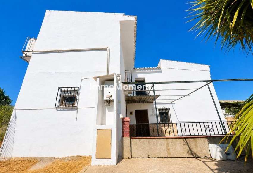 Reventa - Villa independiente - Interior  - Pizarra