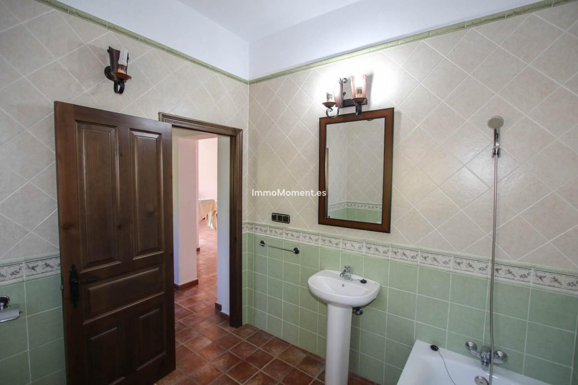 Reventa - Villa independiente - Interior  - Pizarra